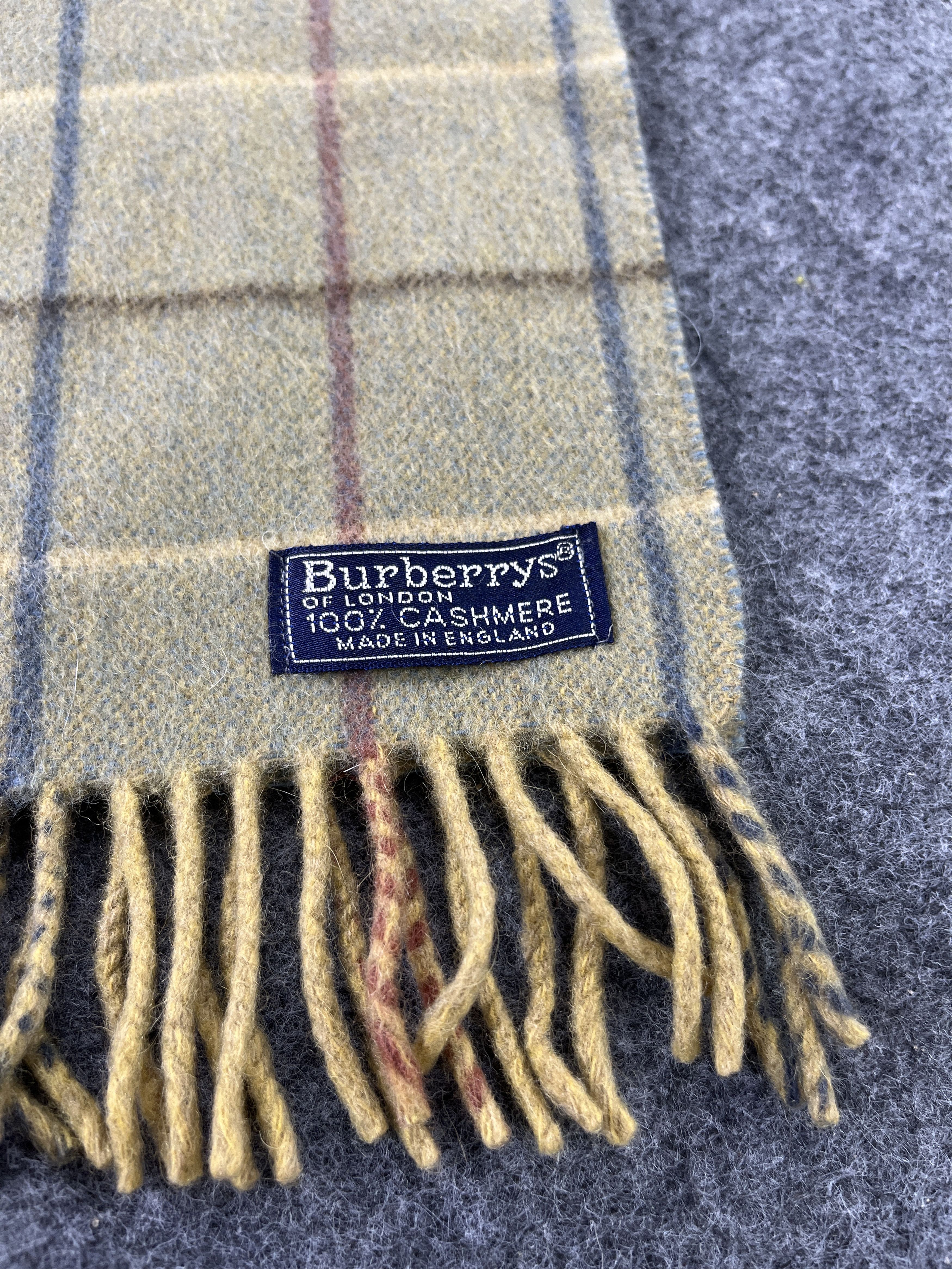 Burberry BURBERRY SCARVES / MUFFLER / NECKWEAR T038 Size ONE SIZE - 7 Thumbnail