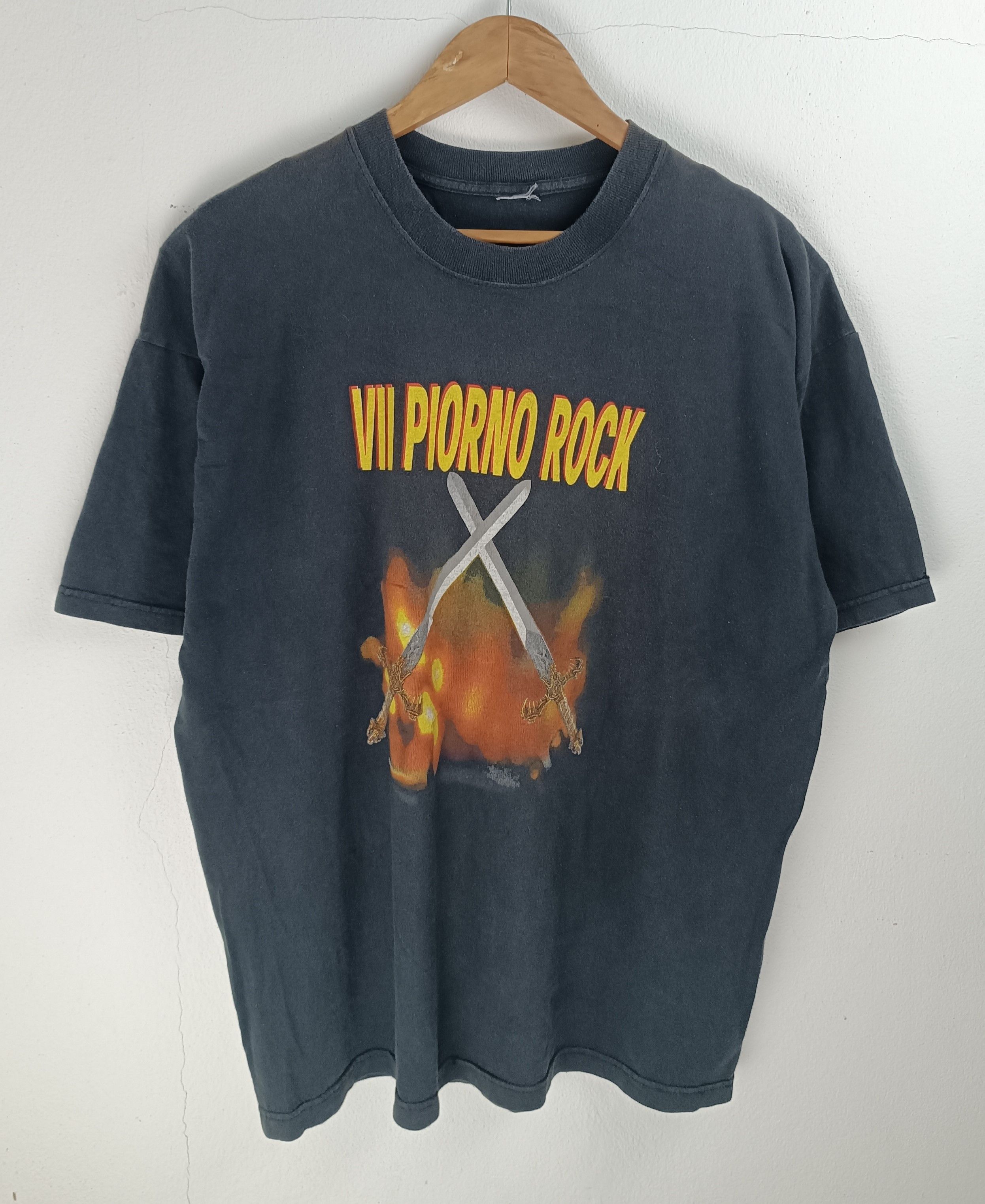 Vintage VINTAGE 2001 PIORNO VII ROCK FEST (saxon children of bodom) Size US L / EU 52-54 / 3 - 3 Thumbnail