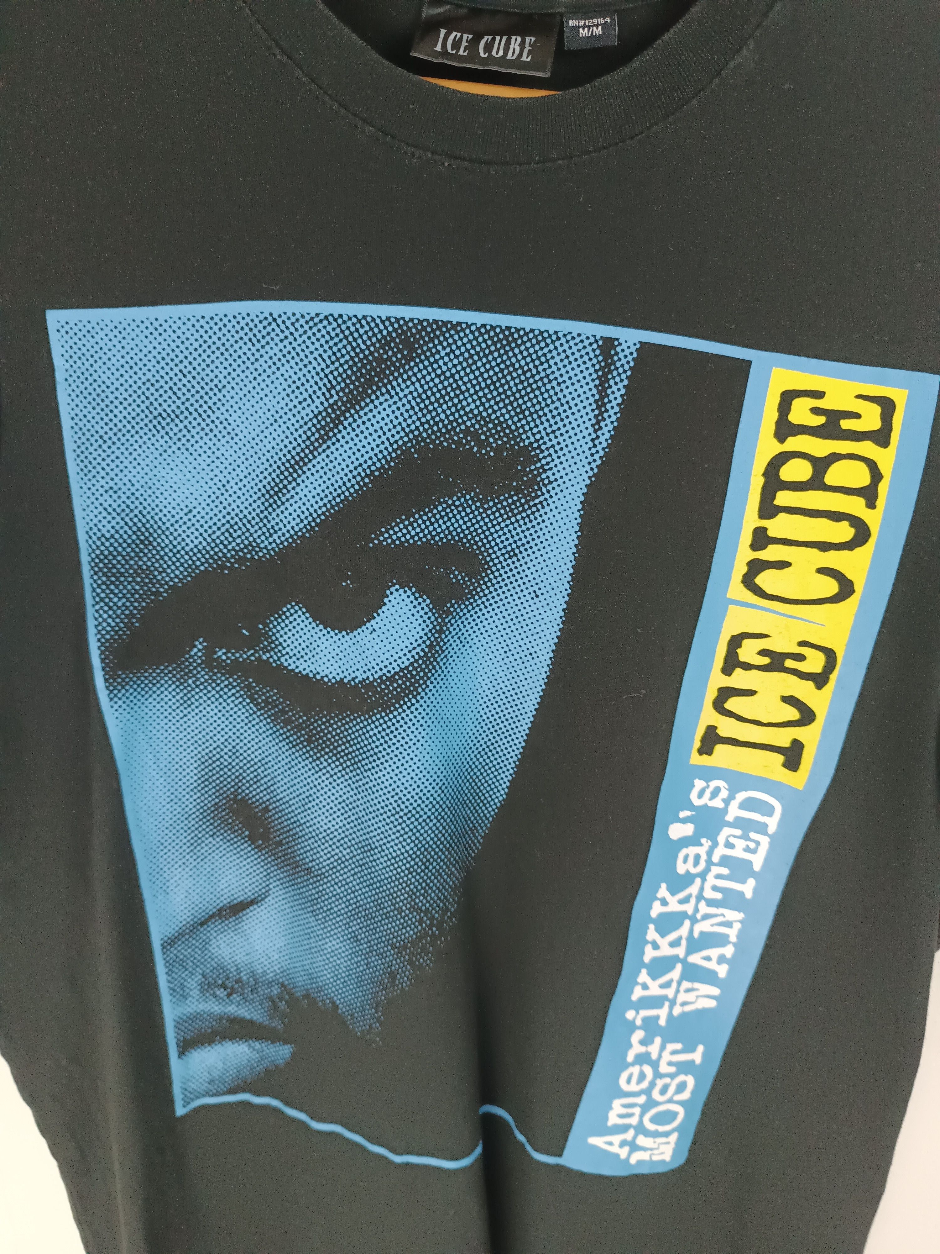 Rap Tees VINTAGE ICE CUBE "AMERIKKKA MOST WANTED" TEE nwa dre snoop Size US M / EU 48-50 / 2 - 5 Thumbnail