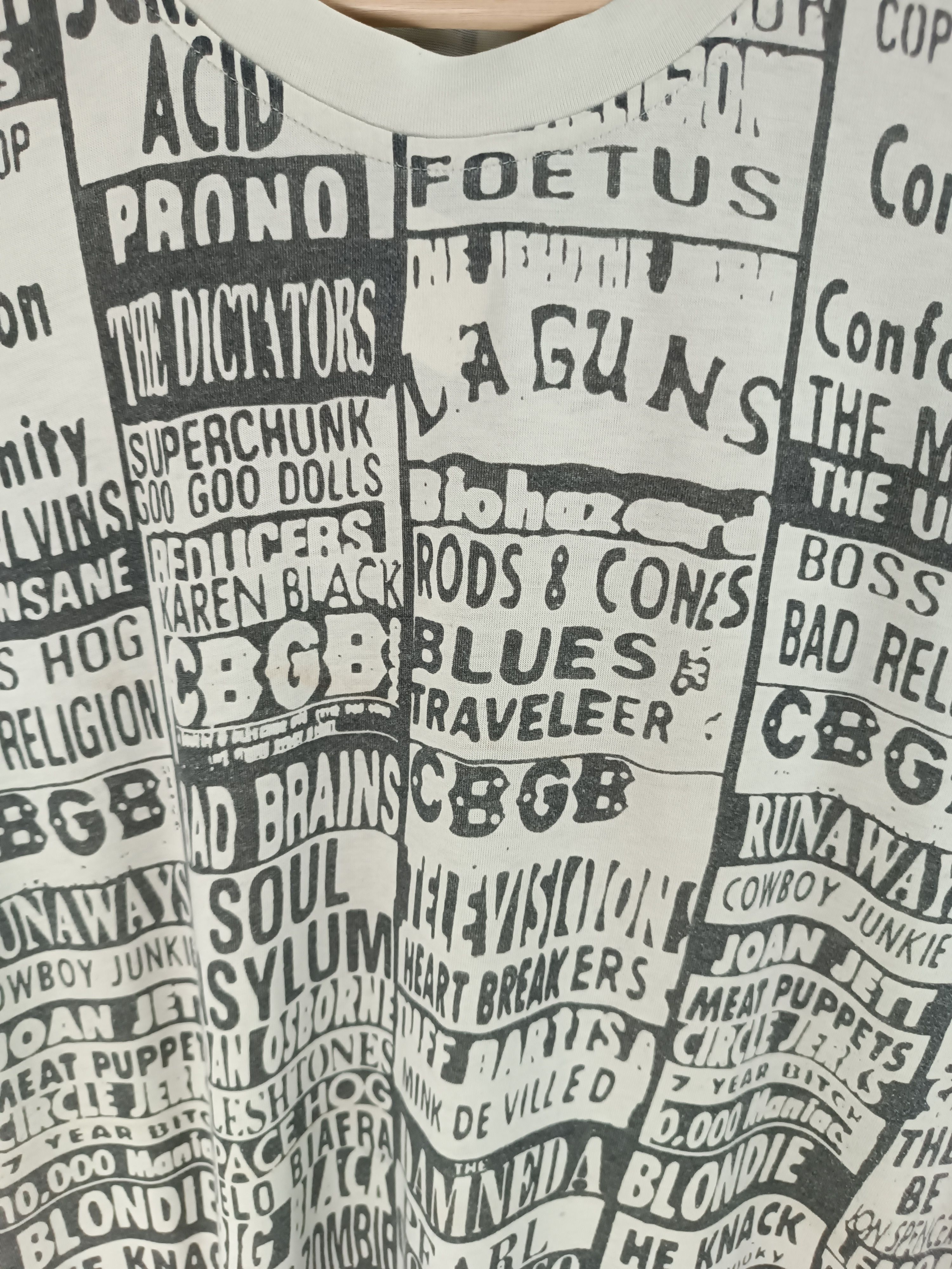 Band Tees 🔥RARE🔥VINTAGE CBGB AOP "BAND LIST" (bad brains blondie) Size US L / EU 52-54 / 3 - 10 Thumbnail