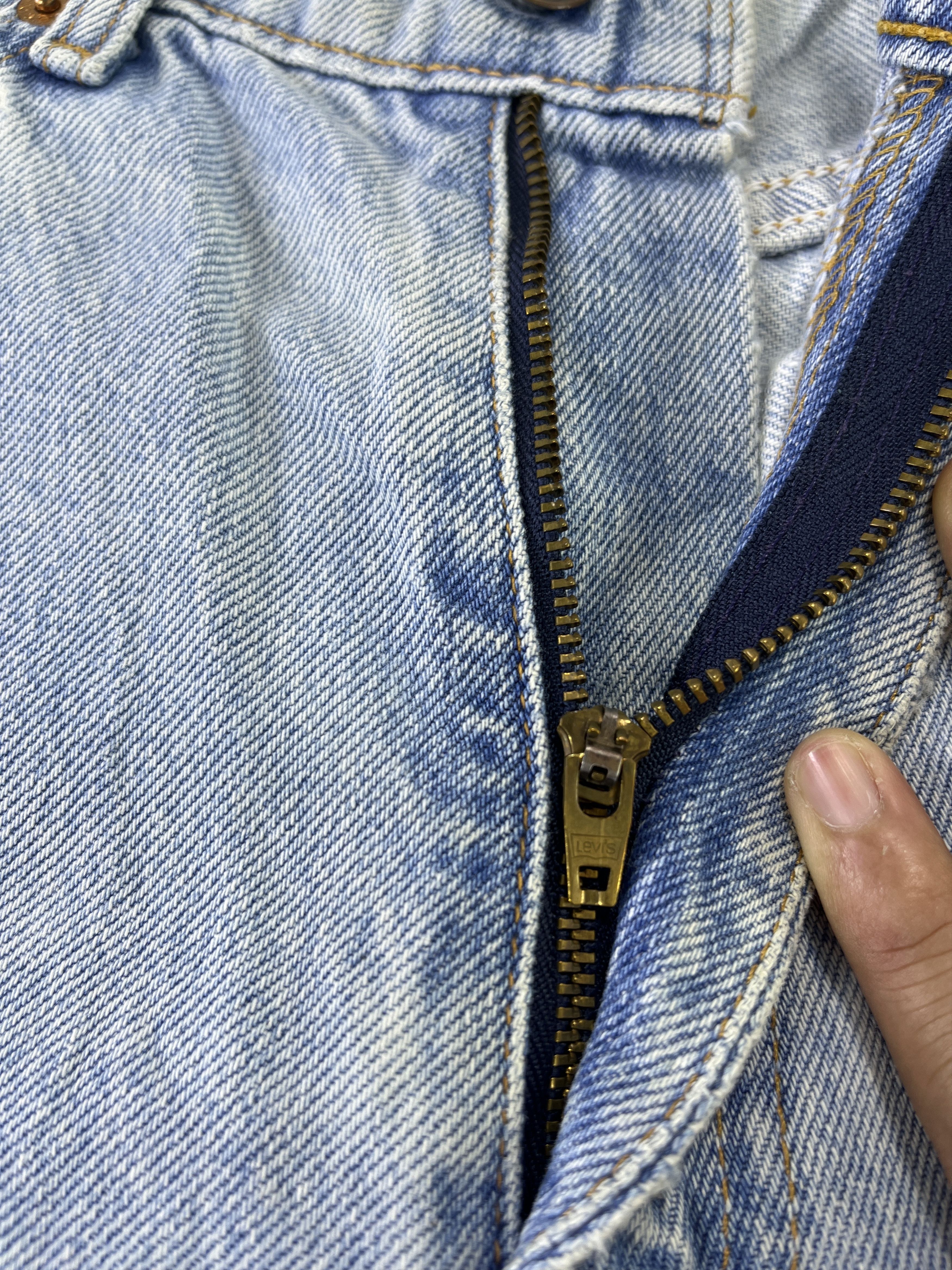 Levi's 90's Vintage Levis 607 Light Wash Jeans Orange Tabs - J785 Size US 30 / EU 46 - 6 Thumbnail