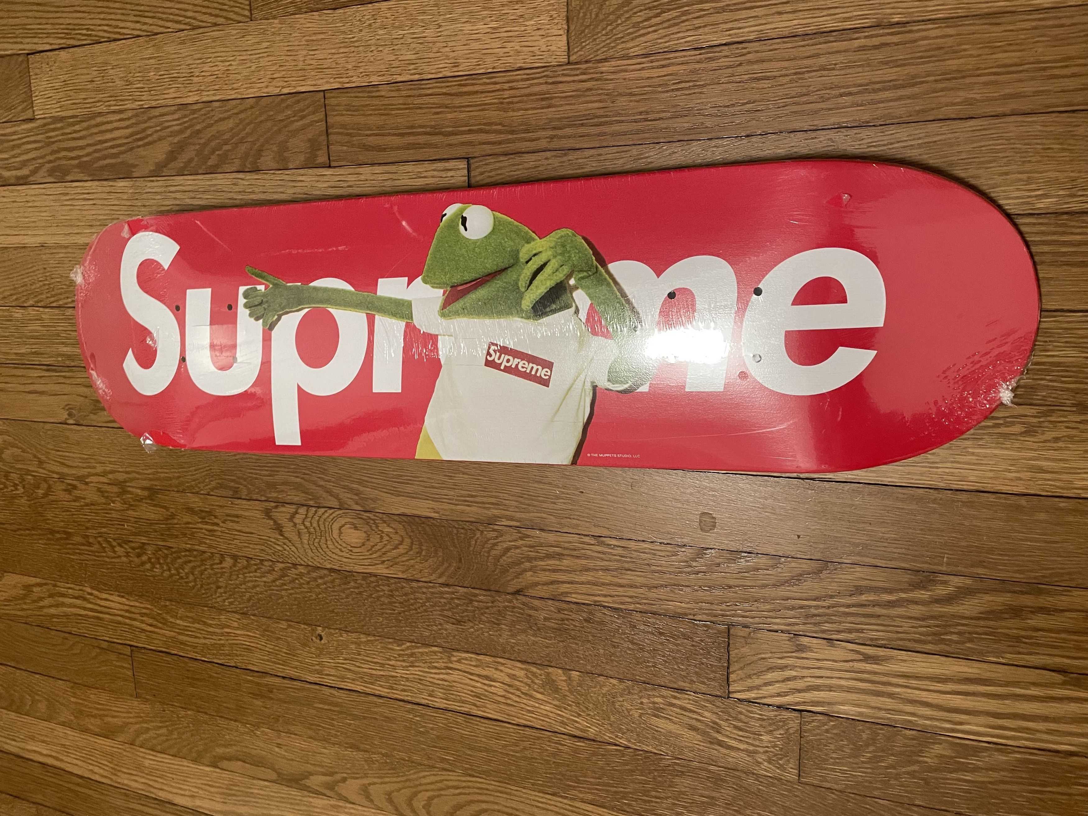 Supreme kermit skate store deck