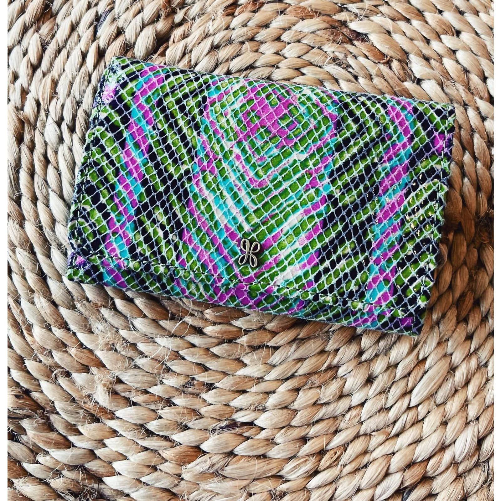 Hobo Jill Trifold Wallet In Geo Diamond Grailed