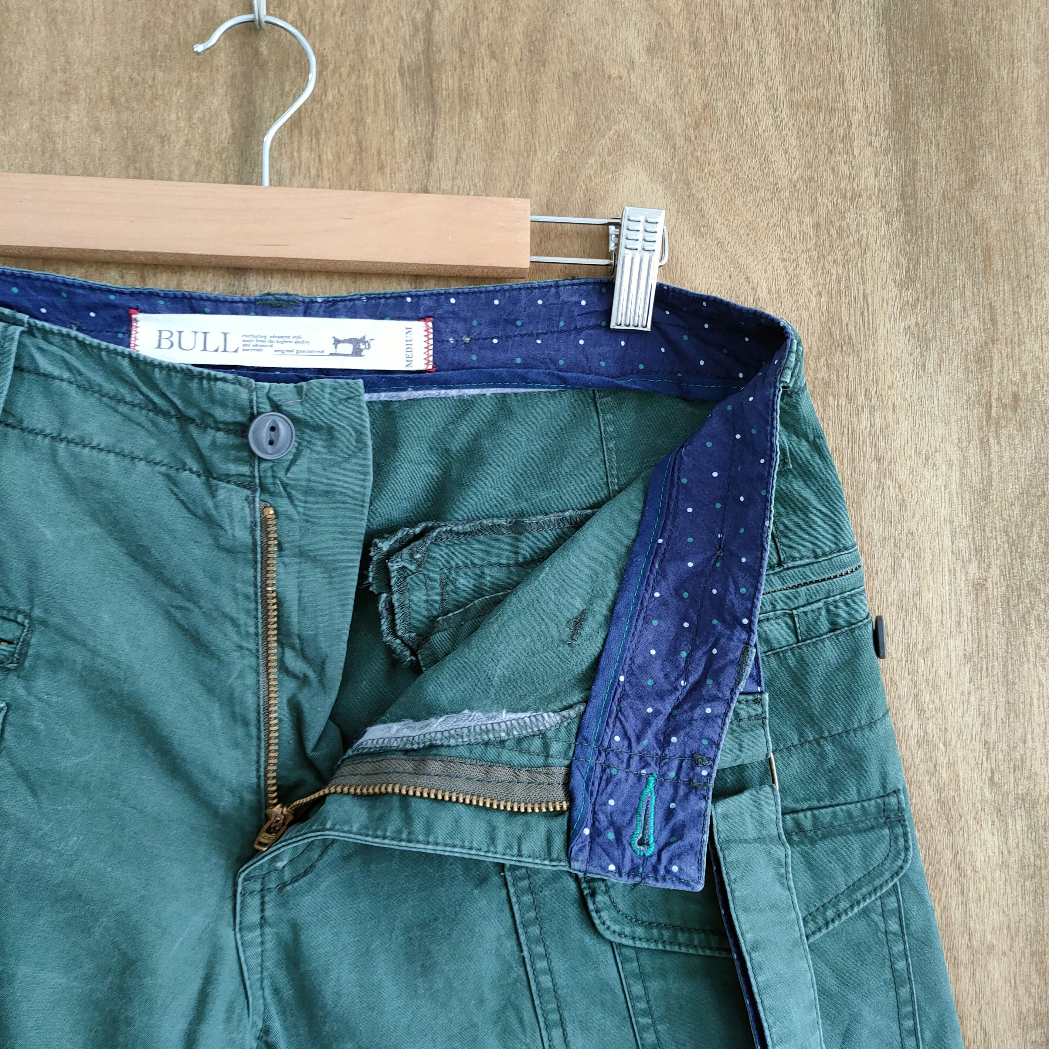 Japanese Brand VINTAGE BULL GREEN SUSPENDER CARGO PANTS Size US 32 / EU 48 - 15 Thumbnail
