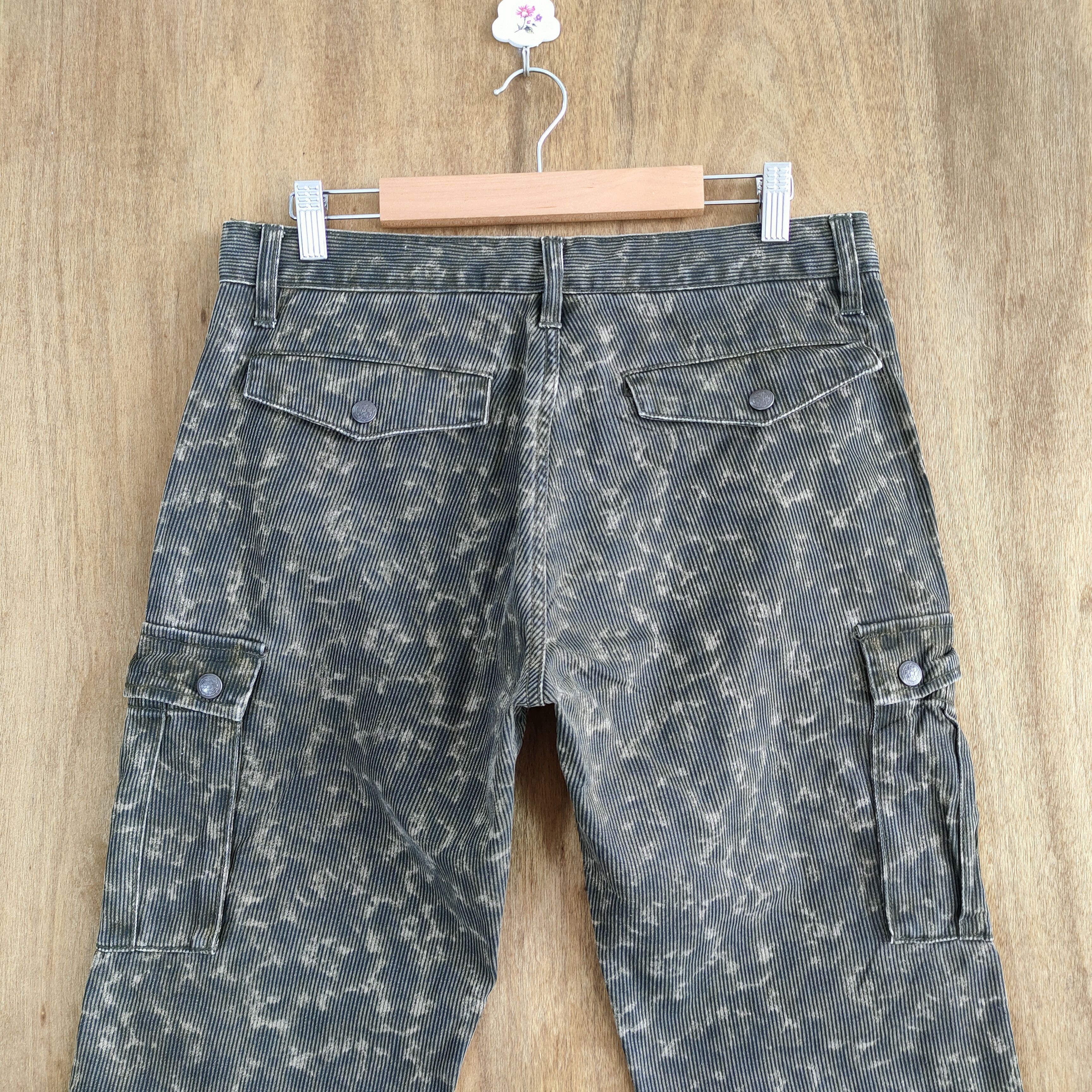 Japanese Brand VINTAGE JAPANESE BRAND BROWN CAMO CARGO PANTS Size US 32 / EU 48 - 11 Thumbnail