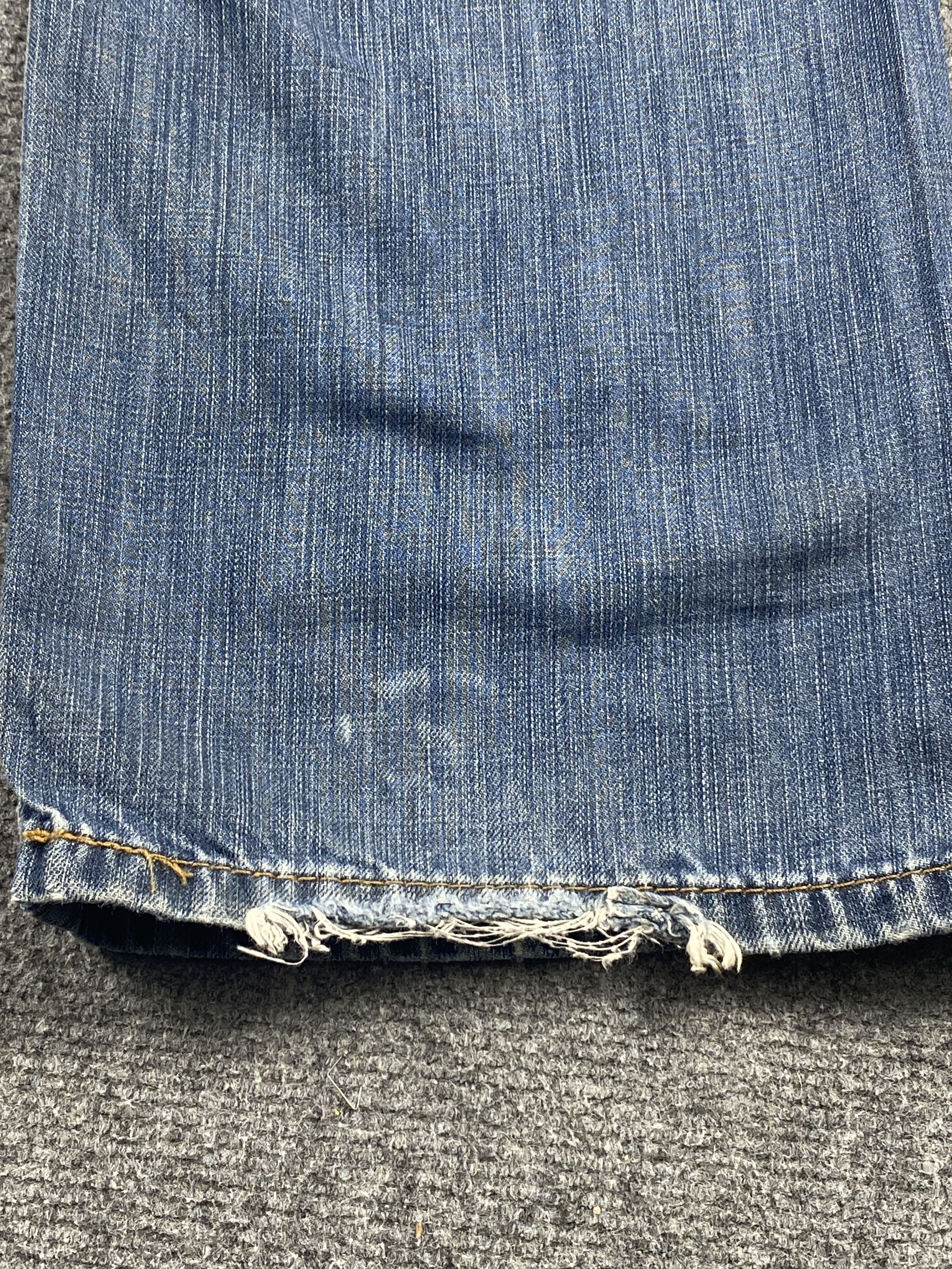 Levi's Vintage Distressed Levis 514 Faded Blue Jeans Size US 32 / EU 48 - 15 Thumbnail