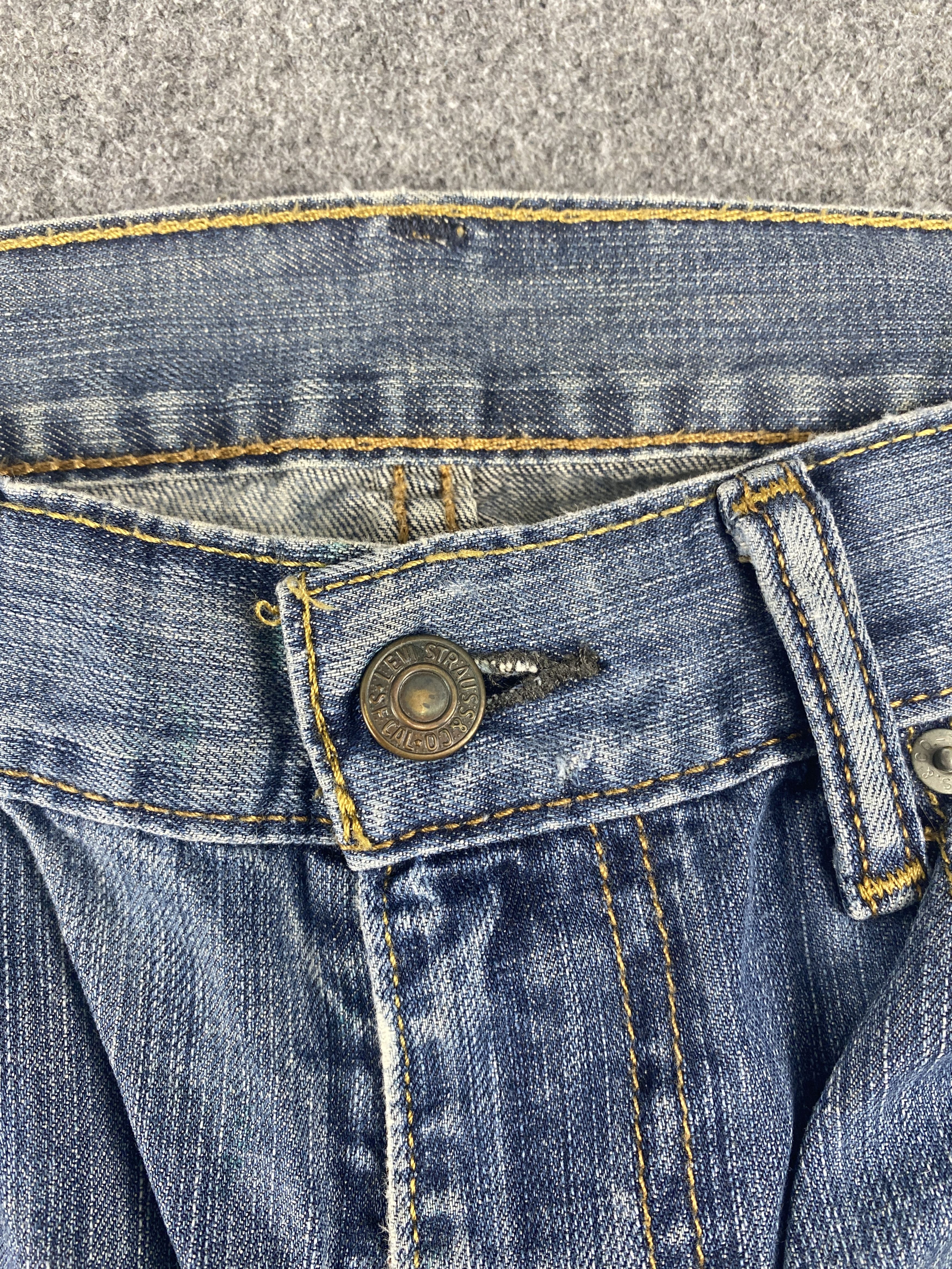 Levi's Vintage Distressed Levis 514 Faded Blue Jeans Size US 32 / EU 48 - 9 Thumbnail