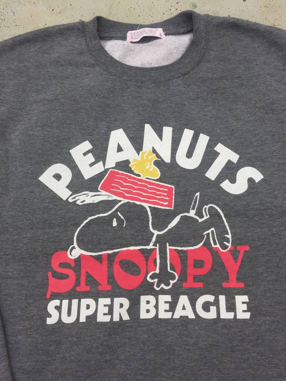 Vintage Vintage Peanuts Snoopy World Famous Logo Sweatshirt Size US M / EU 48-50 / 2 - 3 Thumbnail