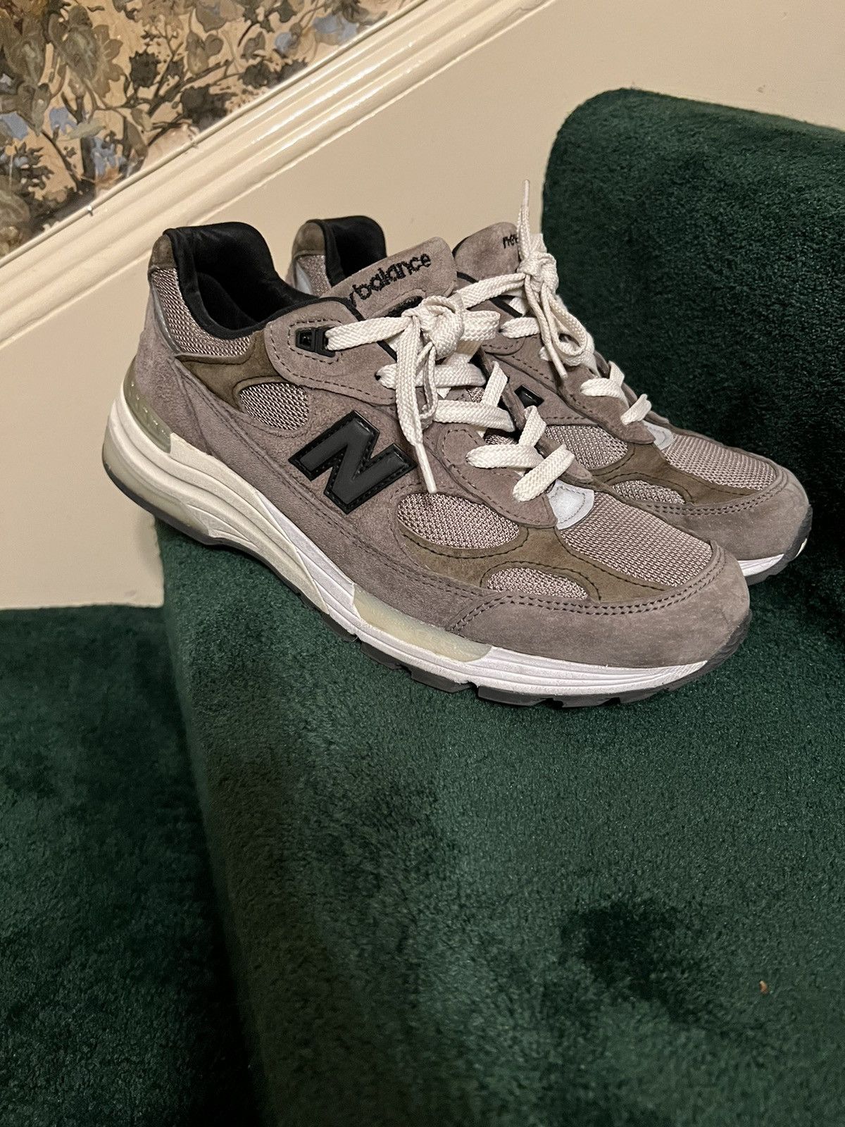 JJJJound × New Balance New Balance 992 JJJJound Grey - M992J2 Size US 9 / EU 42 - 7 Thumbnail