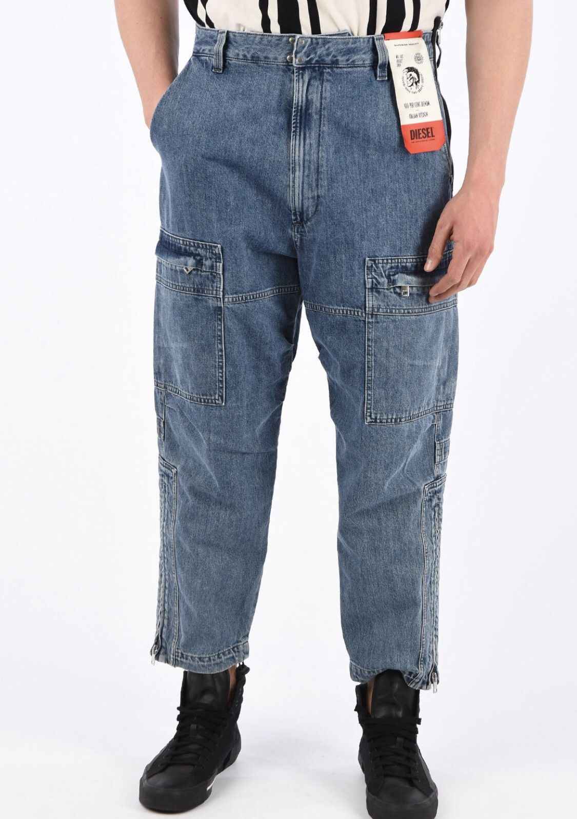 Diesel × Japanese Brand DIESEL CARGO D-LUKS RELAXED FIT JEANS w38 l30 Size US 38 / EU 54 - 1 Thumbnail