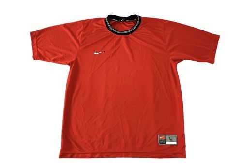 Nike Vintage Nike USA Team Red Embroidery Logo Jerseys Size US L / EU 52-54 / 3 - 1 Thumbnail