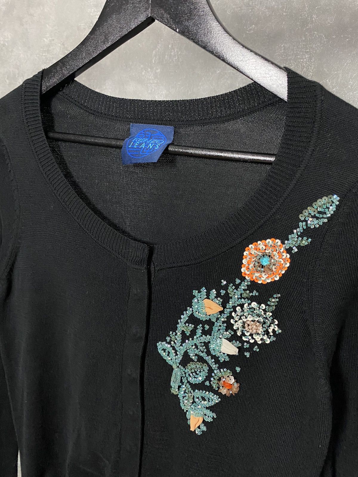 Kenzo × Vintage Kenzo Jeans Black Cotton Sequins Floral Boat Neck Cardigan Size S / US 4 / IT 40 - 4 Thumbnail