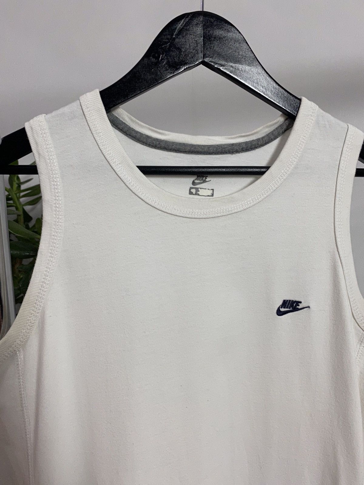 Nike × Vintage Vintage Nike White Tank Top Size US M / EU 48-50 / 2 - 6 Thumbnail