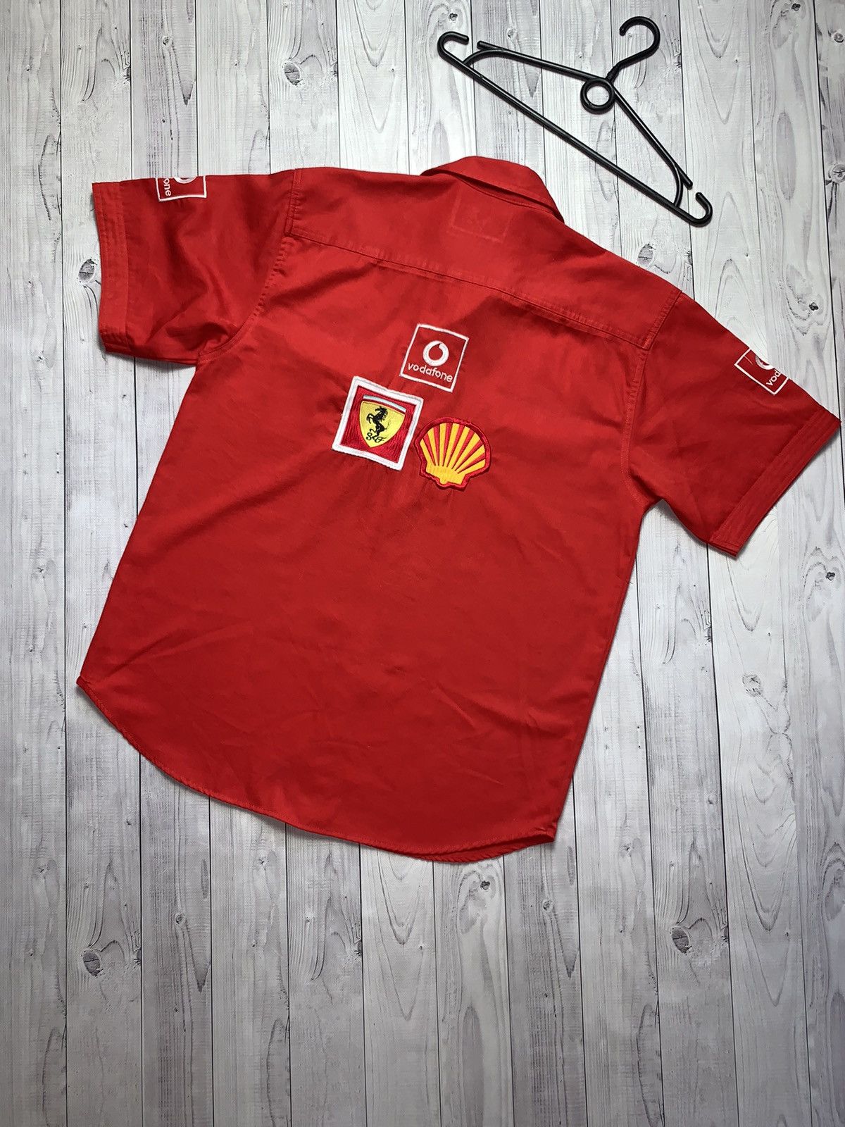 Ferrari × Vintage Vintage Ferrari shirt racing Vodafone shell Size US XL / EU 56 / 4 - 2 Thumbnail