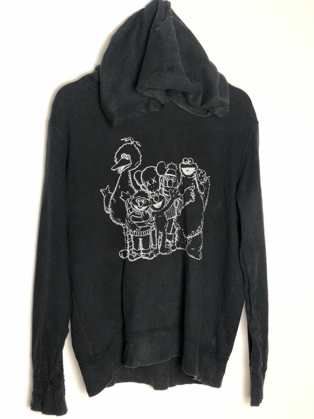 Kaws × Uniqlo Kaws Sesame Street x uniqlo Size US XL / EU 56 / 4 - 1 Thumbnail