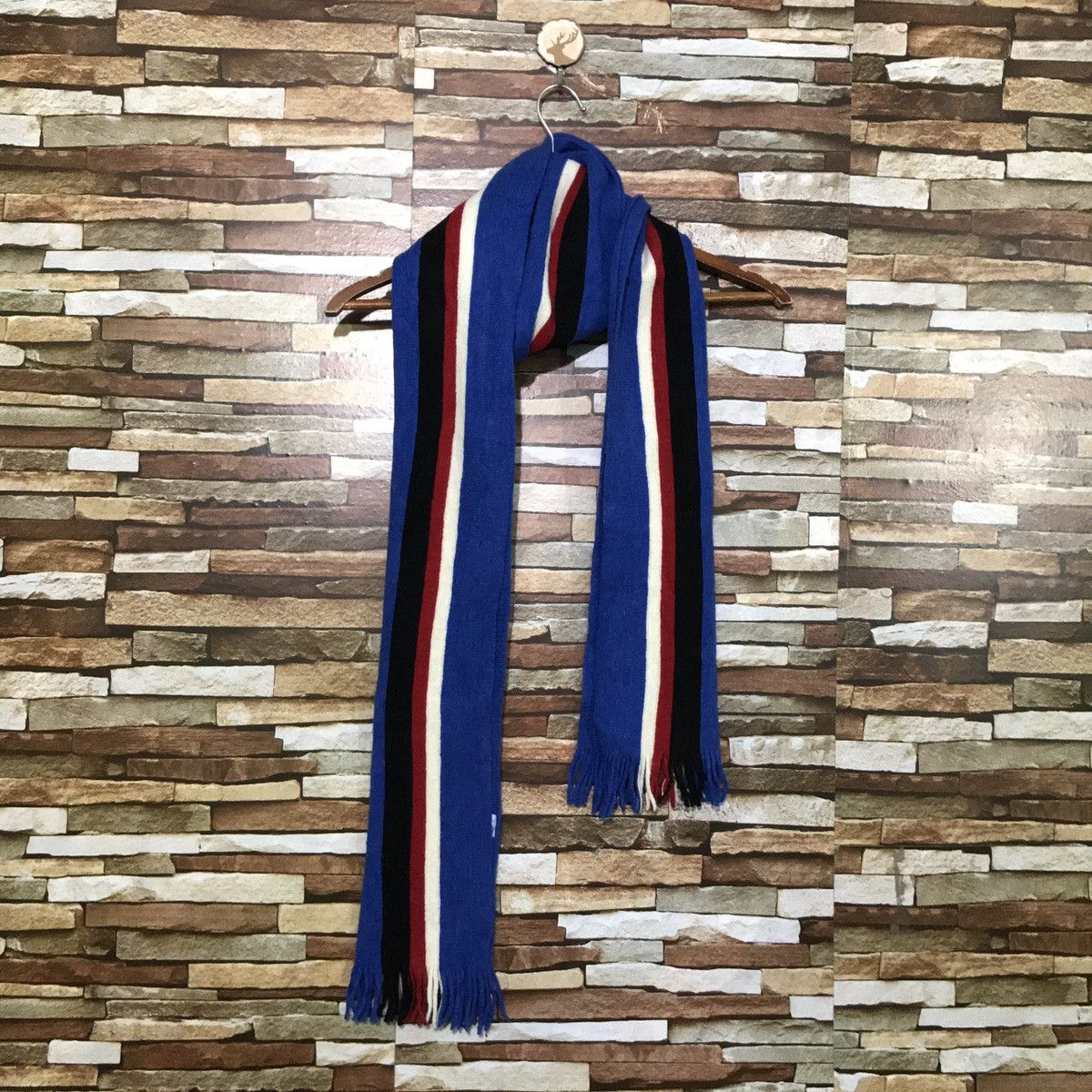 JW Anderson × Uniqlo 🔥J W Anderson X Uniqlo Mufflers/Scarfs Size ONE SIZE - 1 Thumbnail