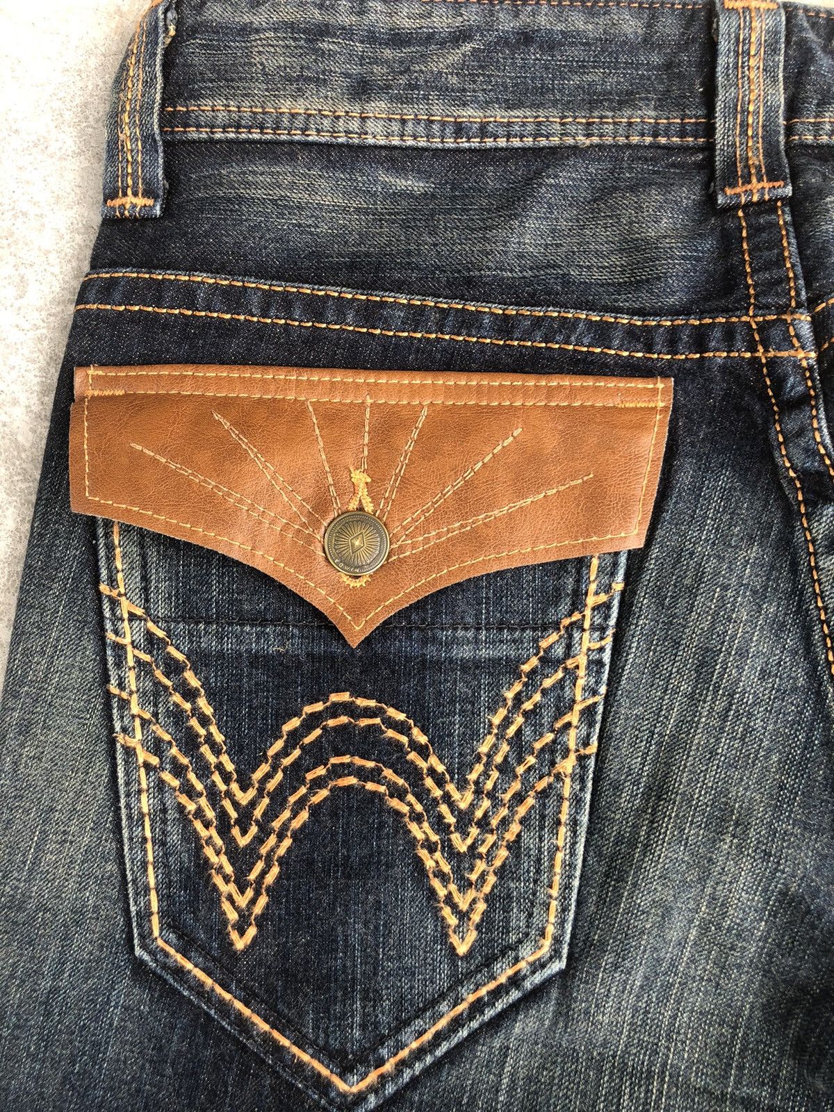If Six Was Nine Flare Jeans Edwin XV Distressed Jeans Size US 32 / EU 48 - 14 Thumbnail
