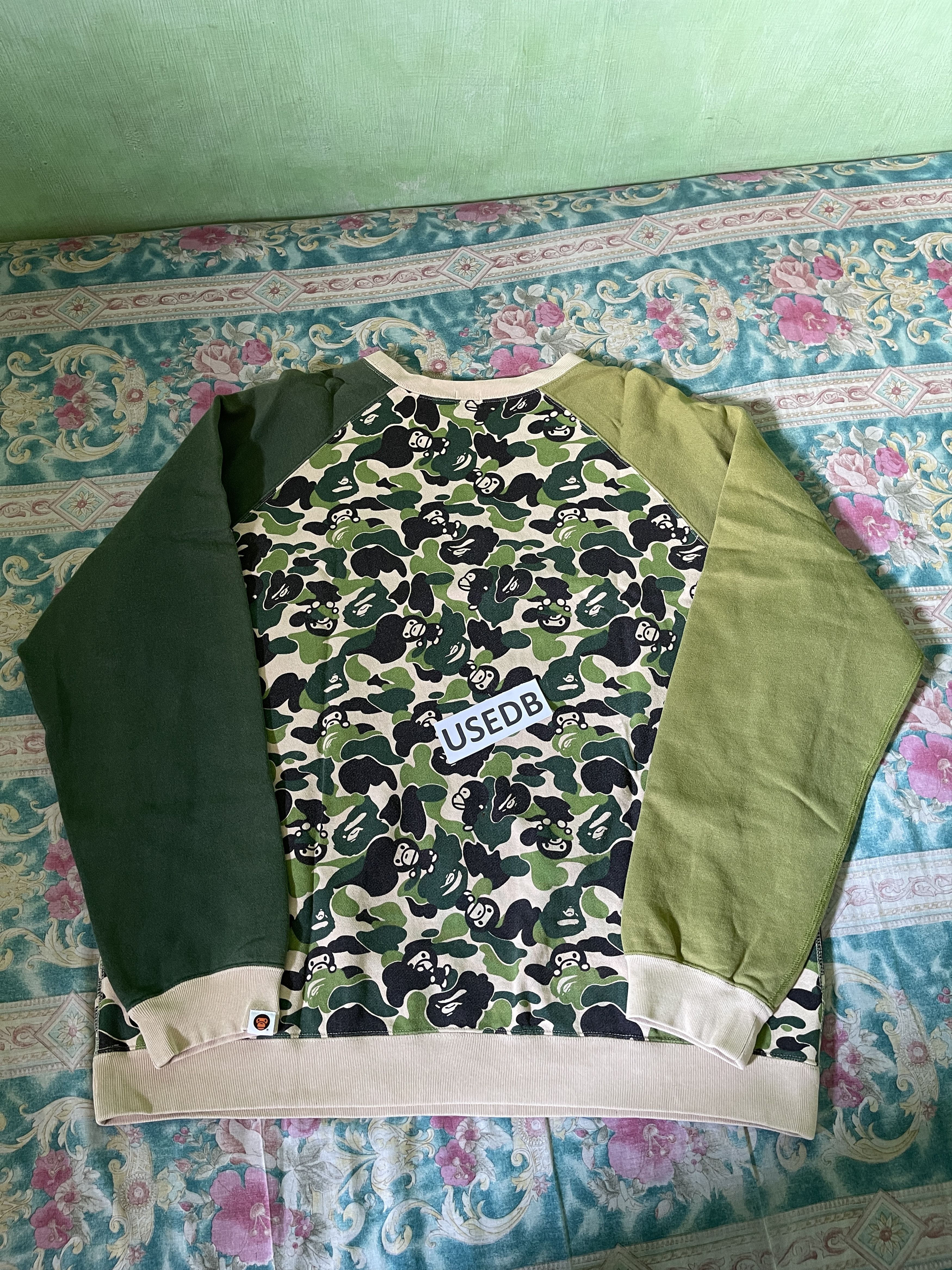 Bape Baby Milo Hidden Camo Crewneck Size US L / EU 52-54 / 3 - 4 Thumbnail
