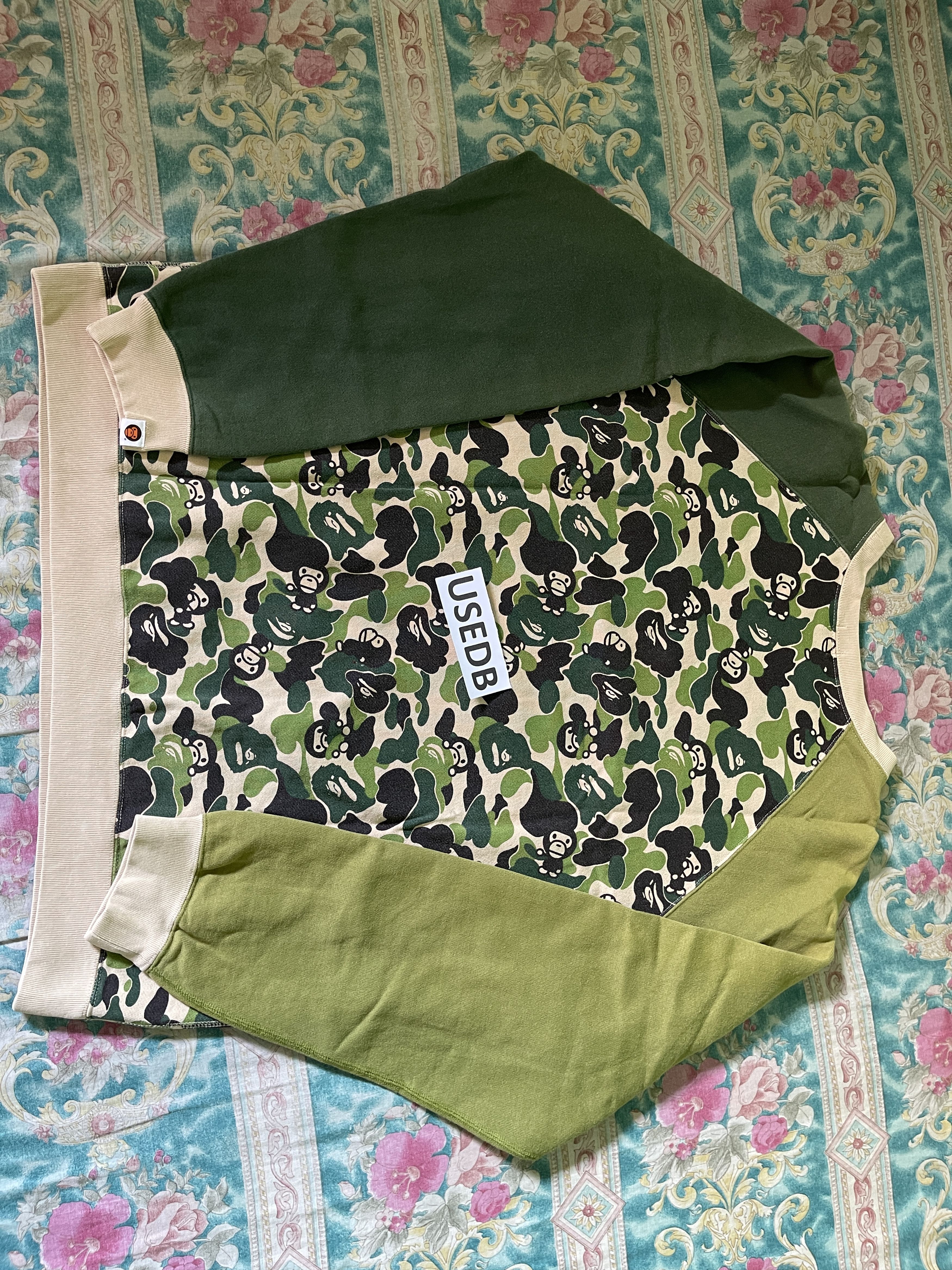 Bape Baby Milo Hidden Camo Crewneck Size US L / EU 52-54 / 3 - 5 Thumbnail