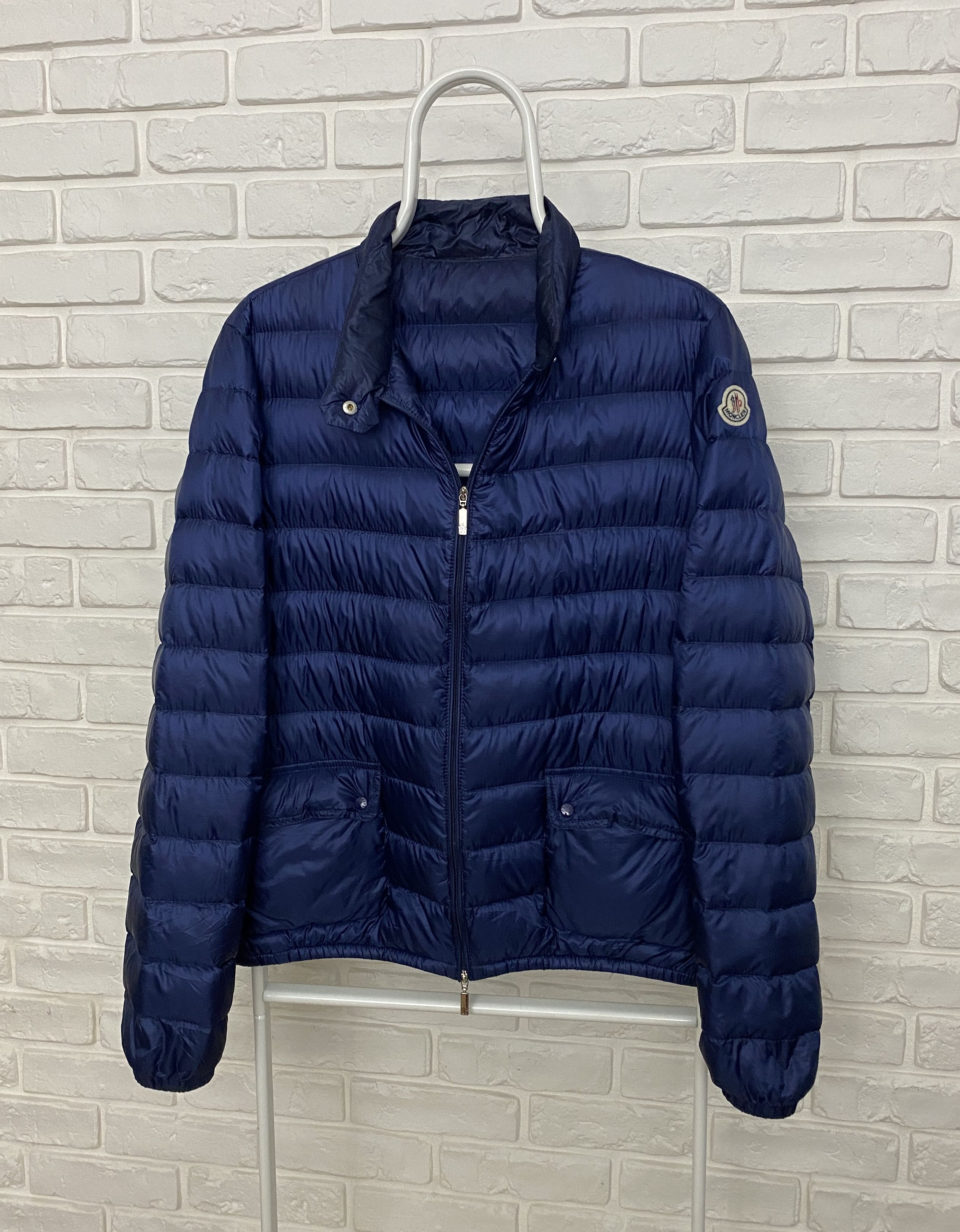 Moncler lans sales navy