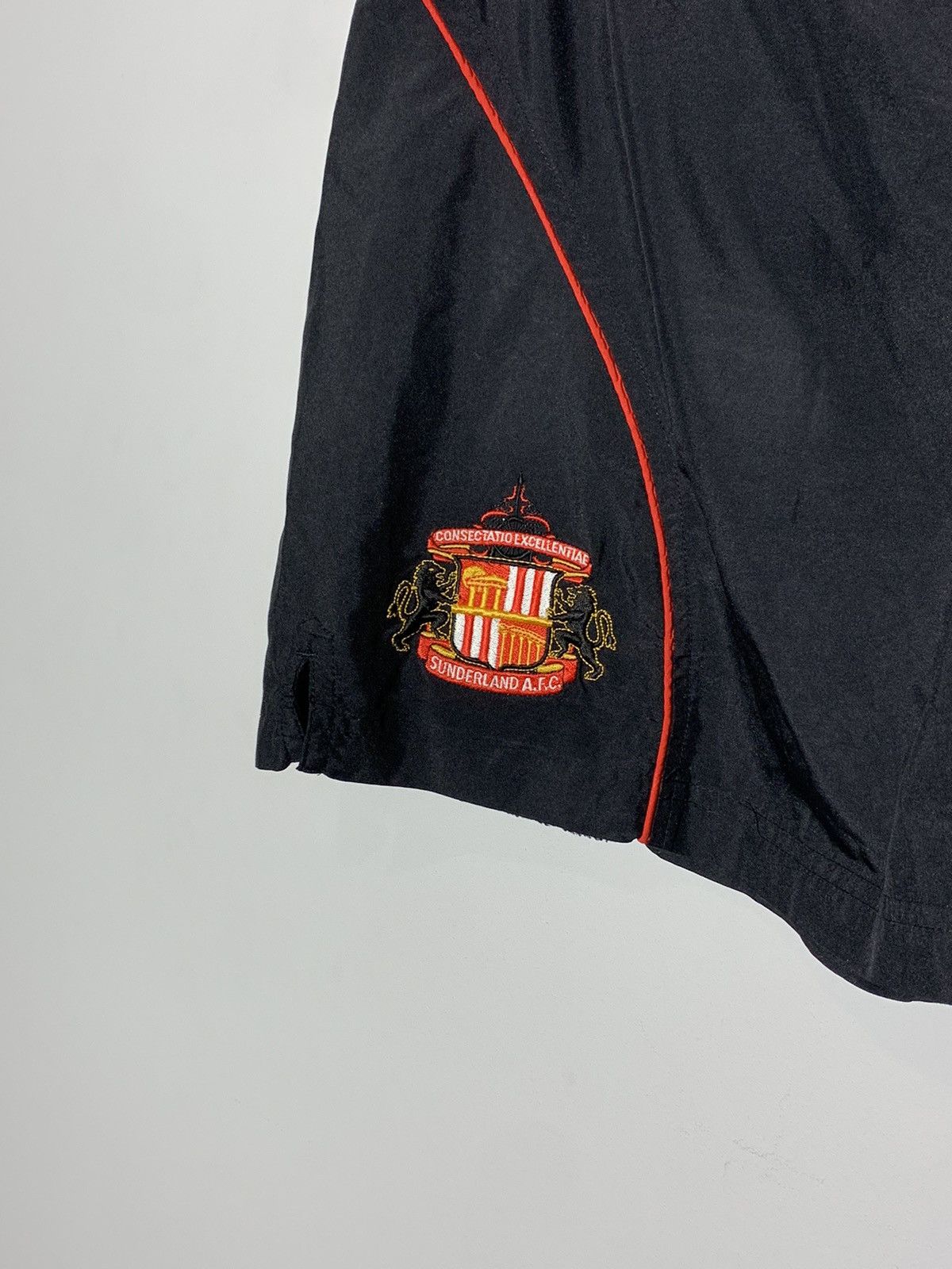 Nike × Vintage Sunderland Nike 90’s Y2k Streetwear Shorts Size US 34 / EU 50 - 4 Thumbnail