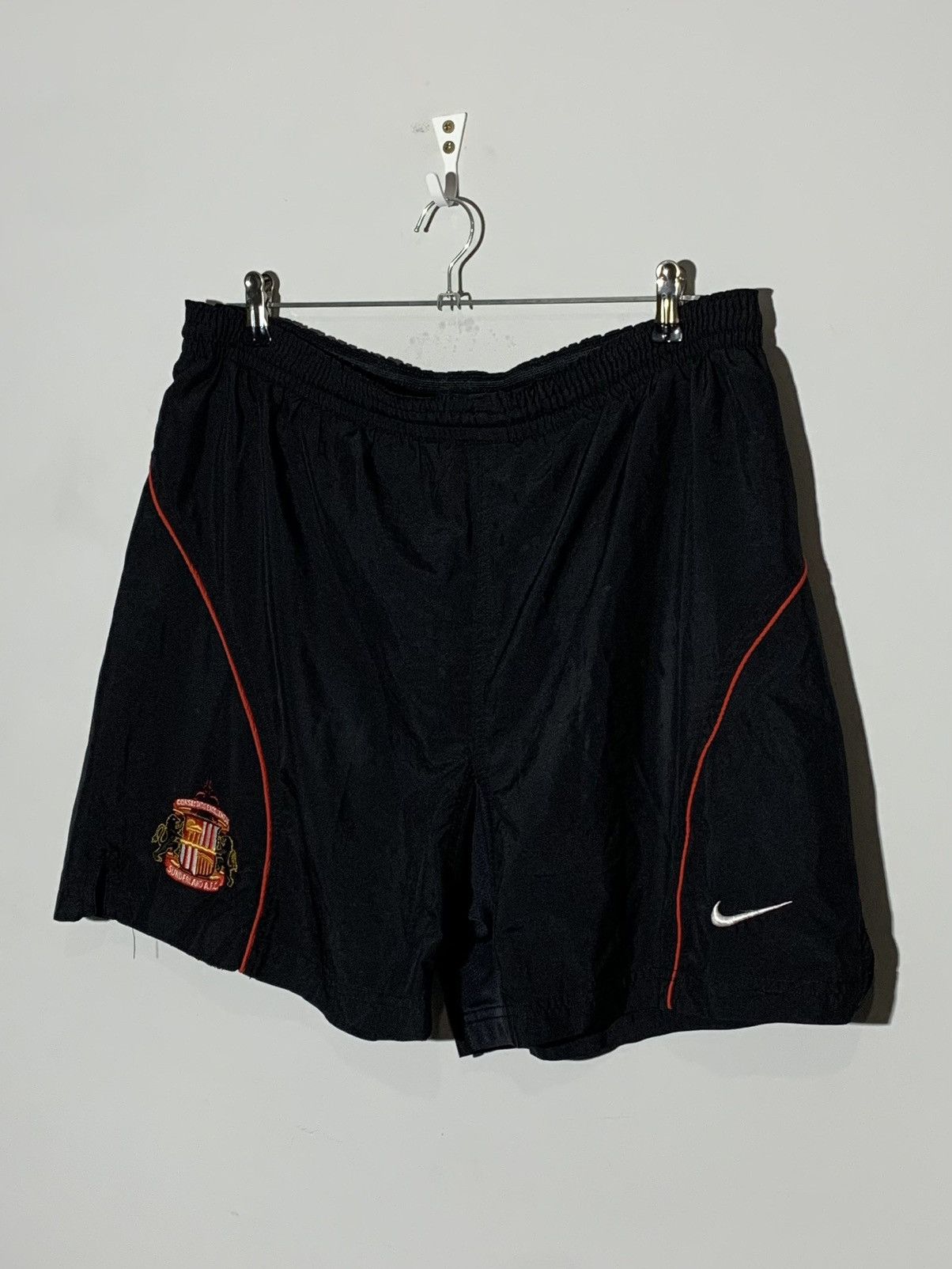 Nike × Vintage Sunderland Nike 90’s Y2k Streetwear Shorts Size US 34 / EU 50 - 2 Thumbnail