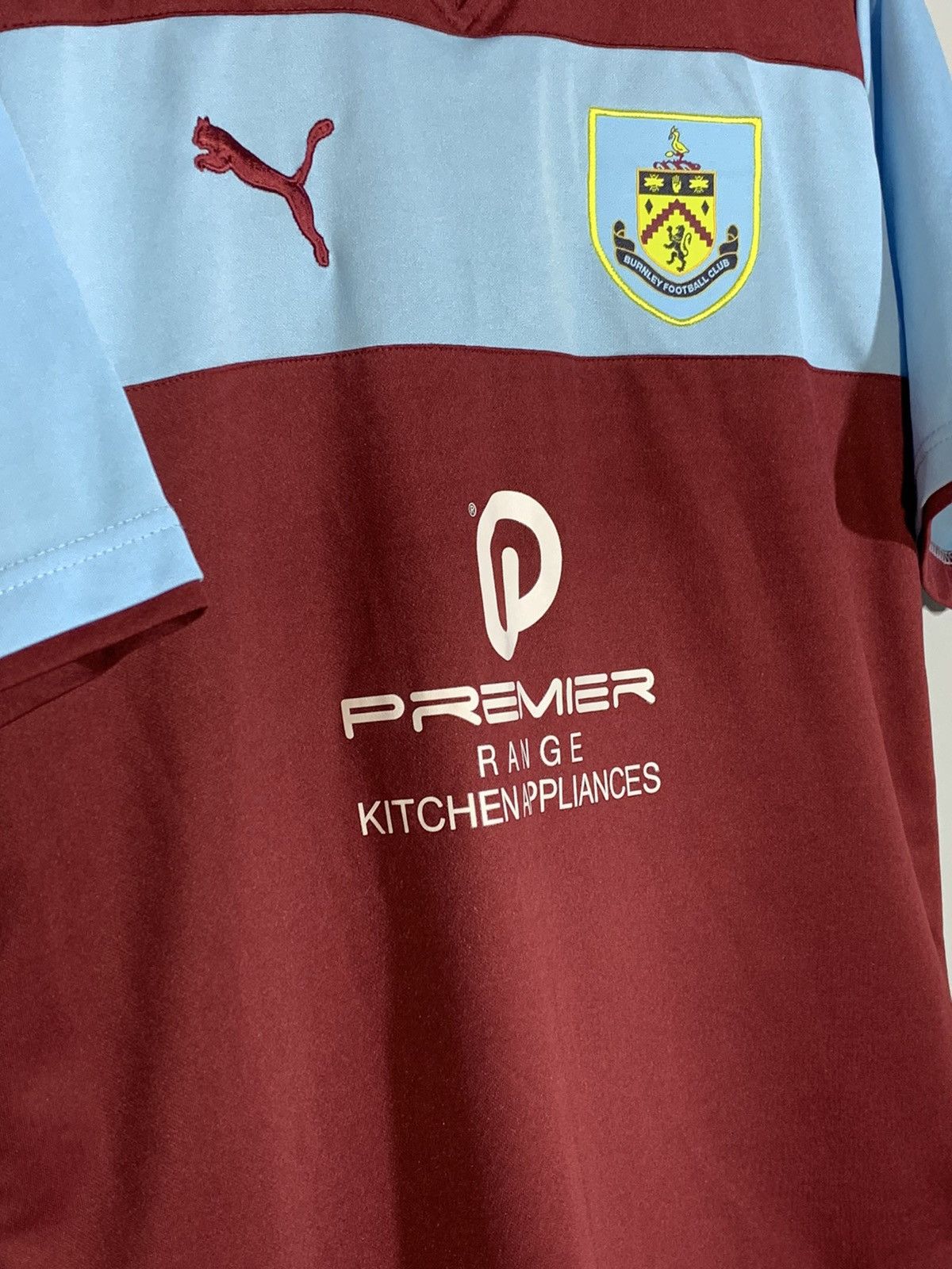 Puma Burnley 2013/14 Puma Y2k Streetwear Football Shirt Size US M / EU 48-50 / 2 - 3 Thumbnail
