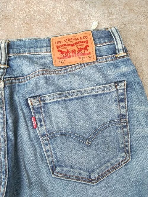 Levi's Vintage Levi's Jeans 511 Faded Blue Distressed Denim 34x28 Size US 34 / EU 50 - 3 Thumbnail