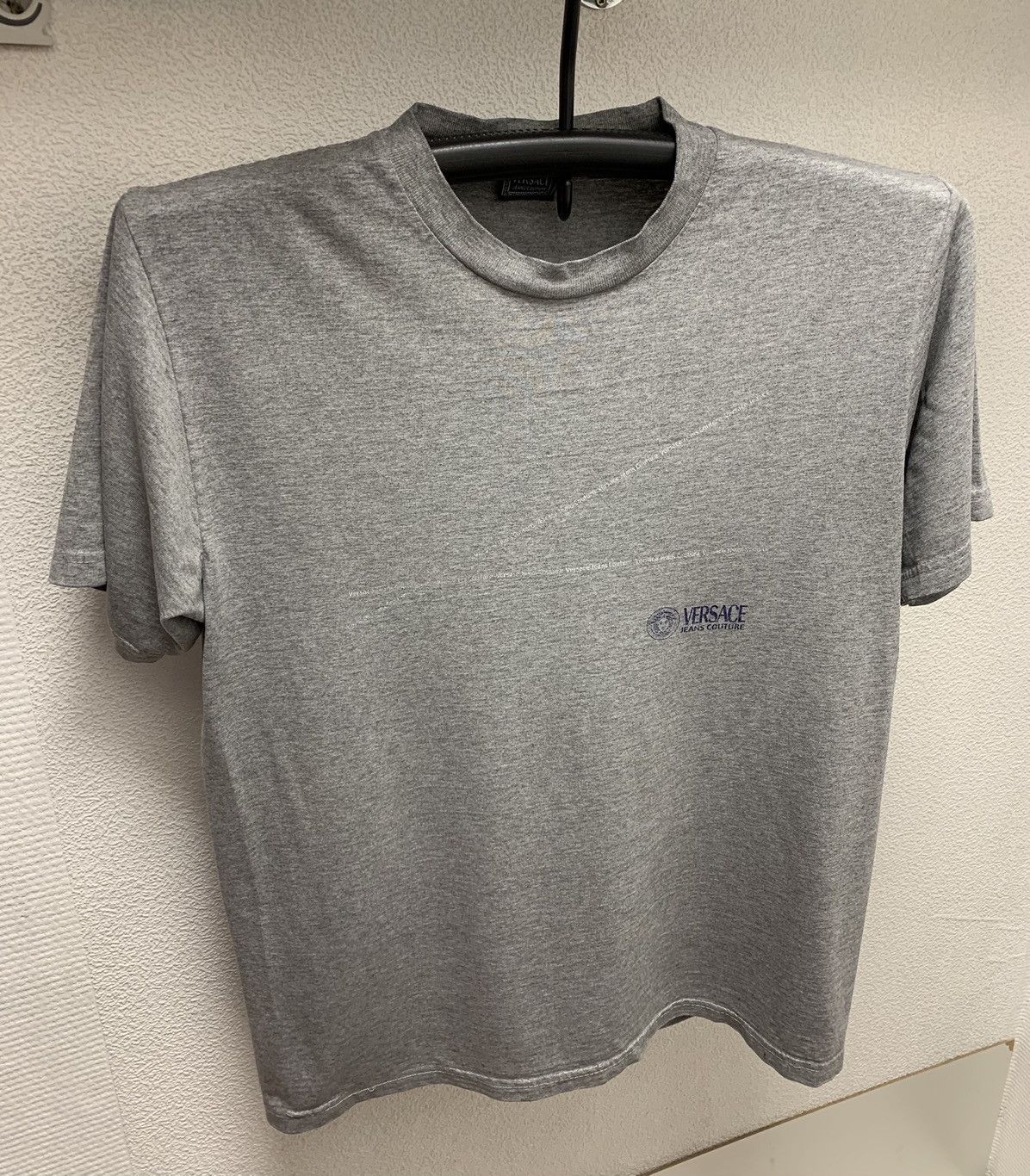 Versace Jeans Couture Versace jeans couture central logo t-shirt M size Size US M / EU 48-50 / 2 - 1 Thumbnail