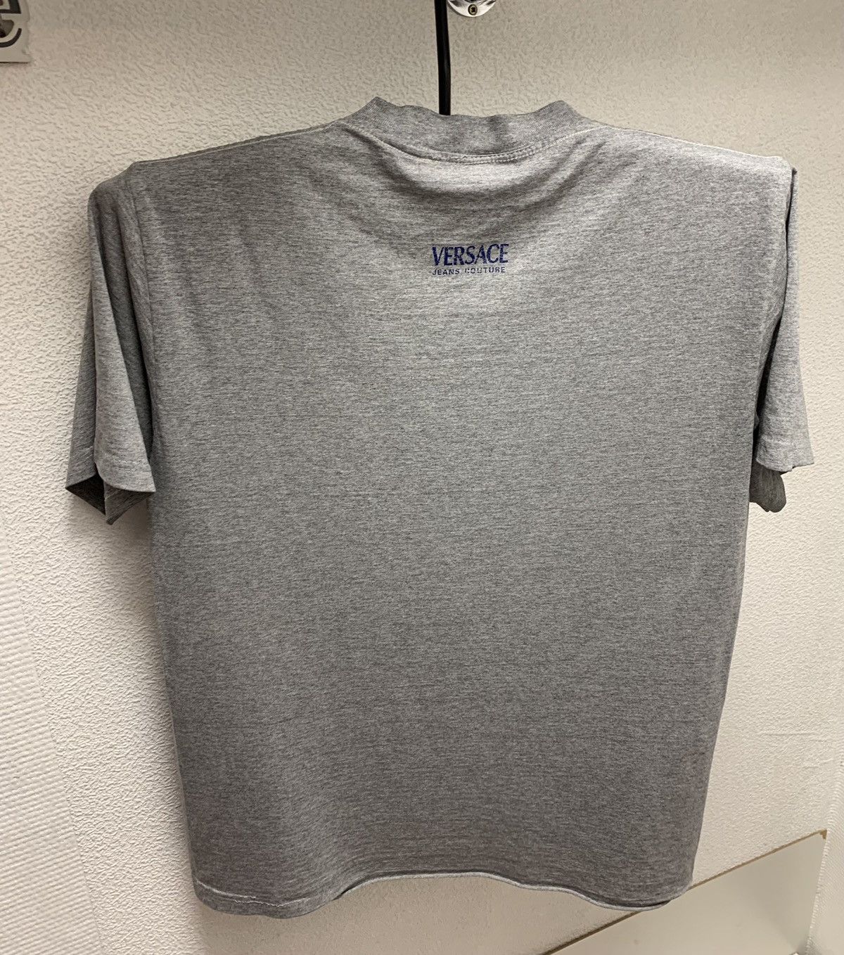 Versace Jeans Couture Versace jeans couture central logo t-shirt M size Size US M / EU 48-50 / 2 - 4 Thumbnail