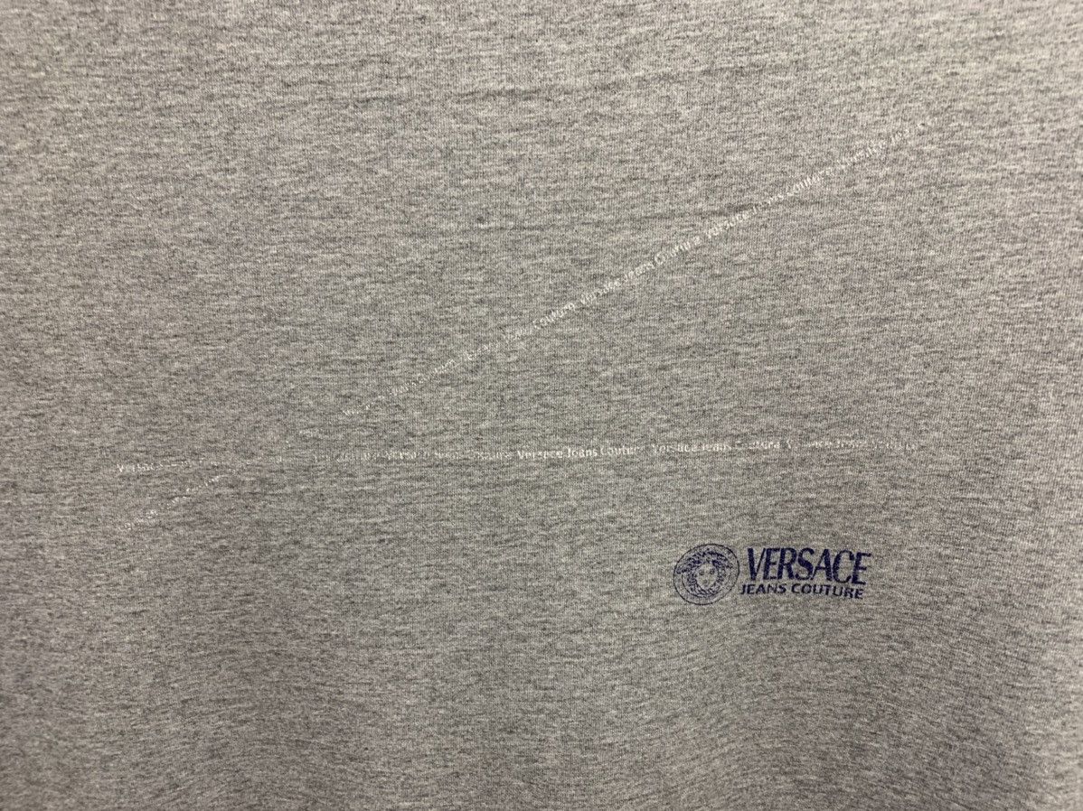 Versace Jeans Couture Versace jeans couture central logo t-shirt M size Size US M / EU 48-50 / 2 - 2 Thumbnail