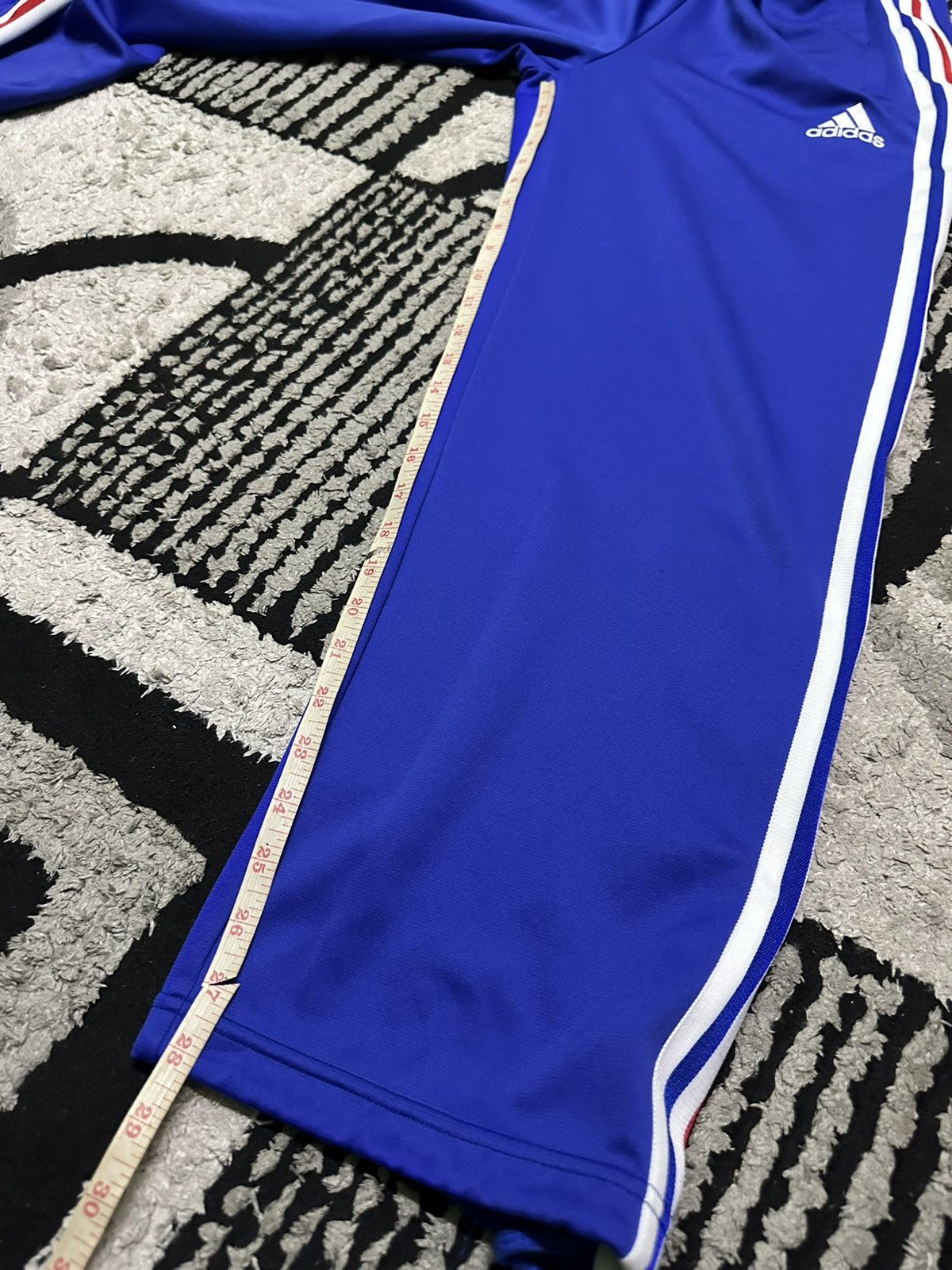 Vintage Adidas Size US 30 / EU 46 - 9 Thumbnail