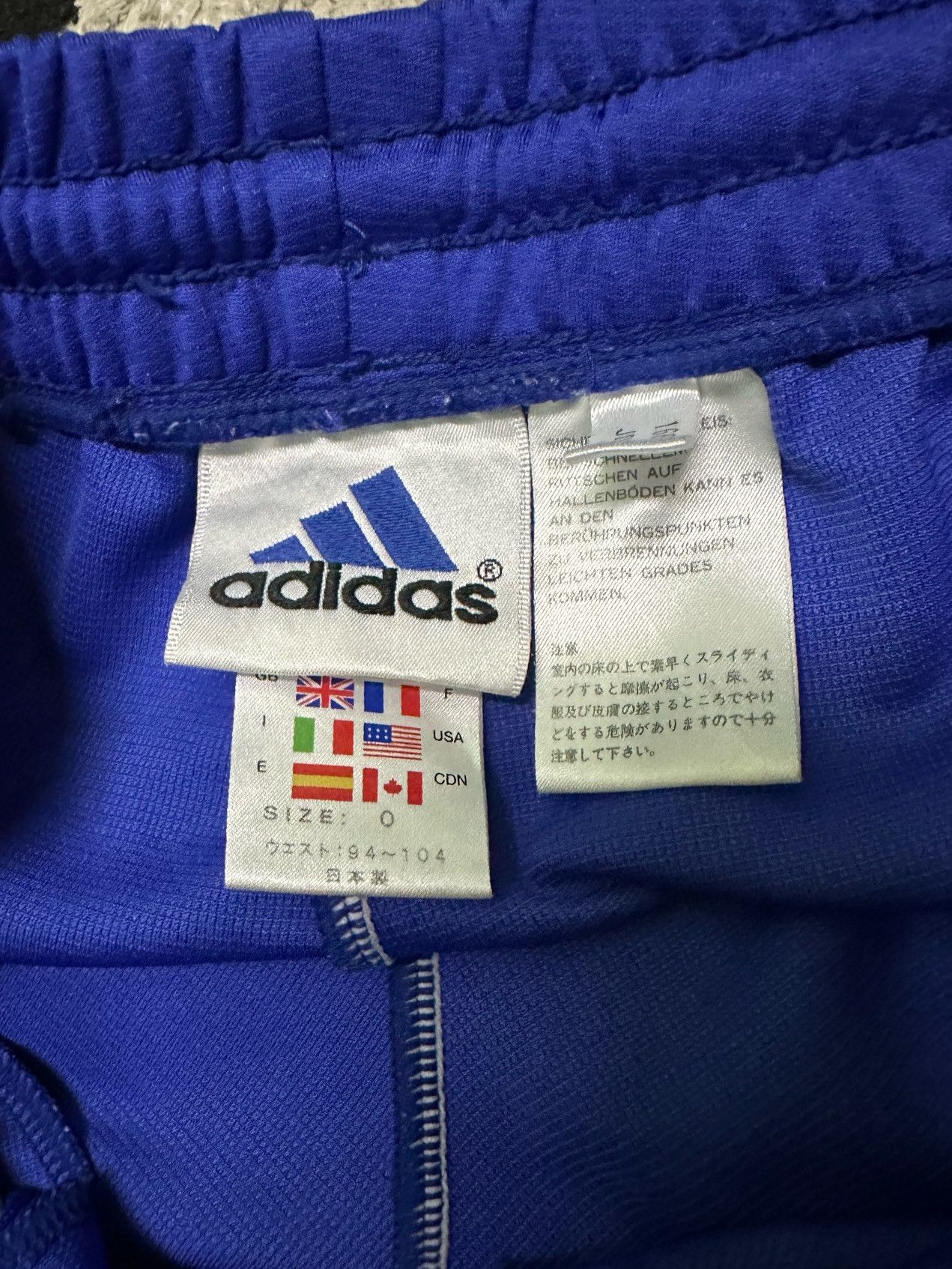 Vintage Adidas Size US 30 / EU 46 - 5 Thumbnail