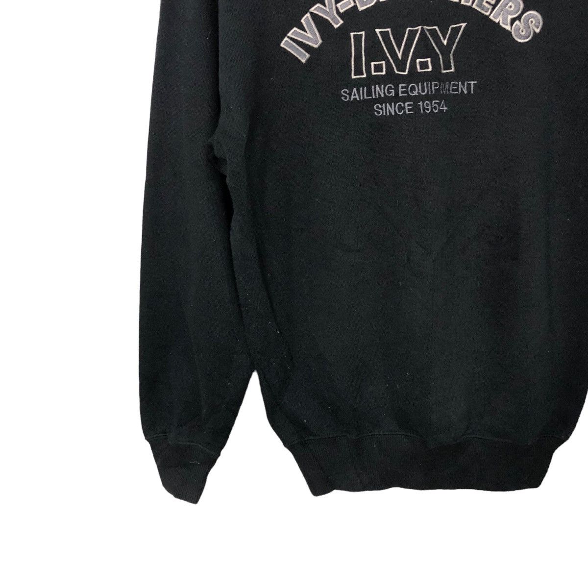 Japanese Brand Vintage IVY Brothers Crewneck Embroidery Big Logo Sweatshirt Size US M / EU 48-50 / 2 - 8 Thumbnail