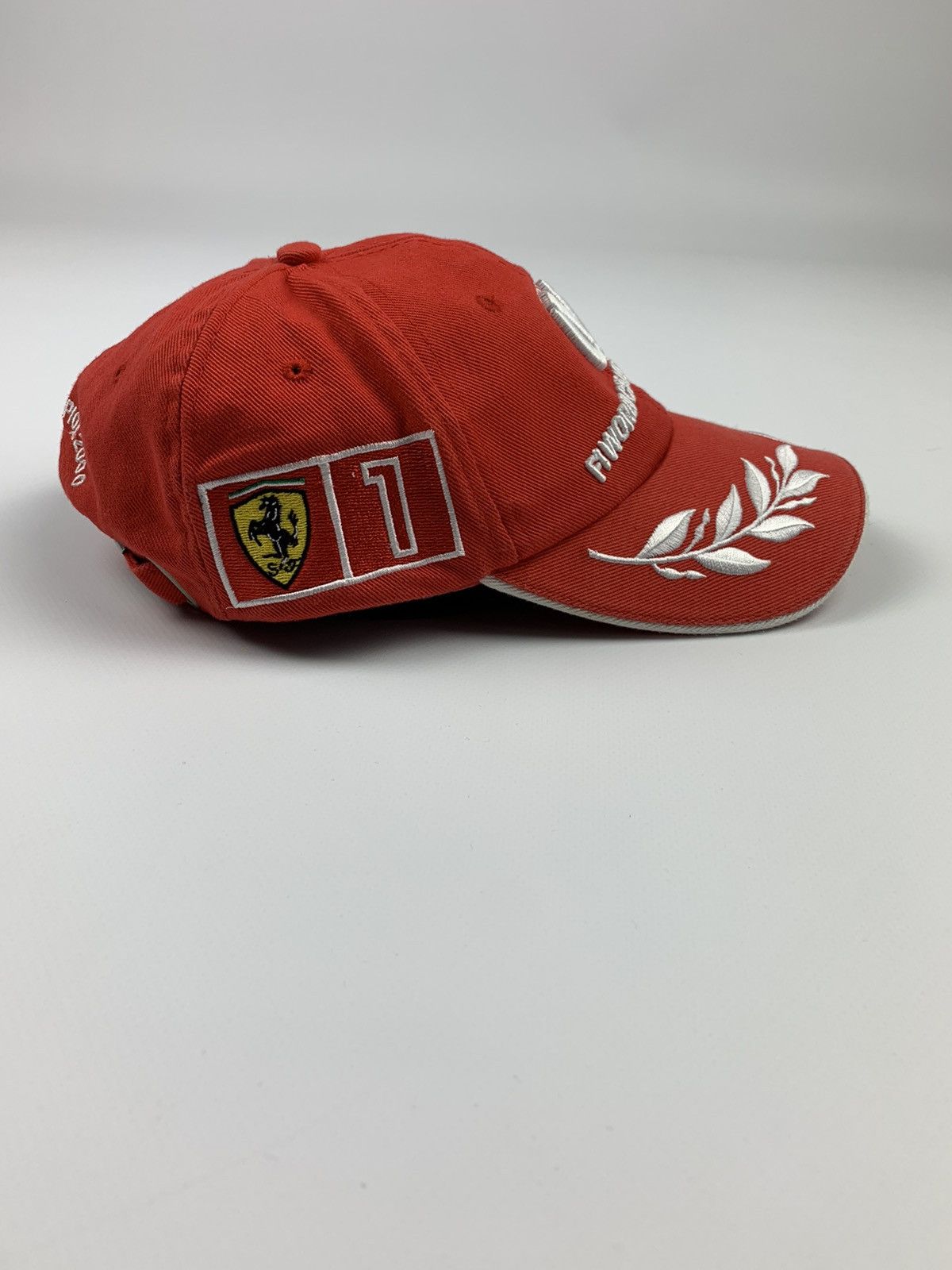 Ferrari × Vintage Ferrari 2000 F1 World Champion Hat Michael Schumacher Size ONE SIZE - 7 Thumbnail