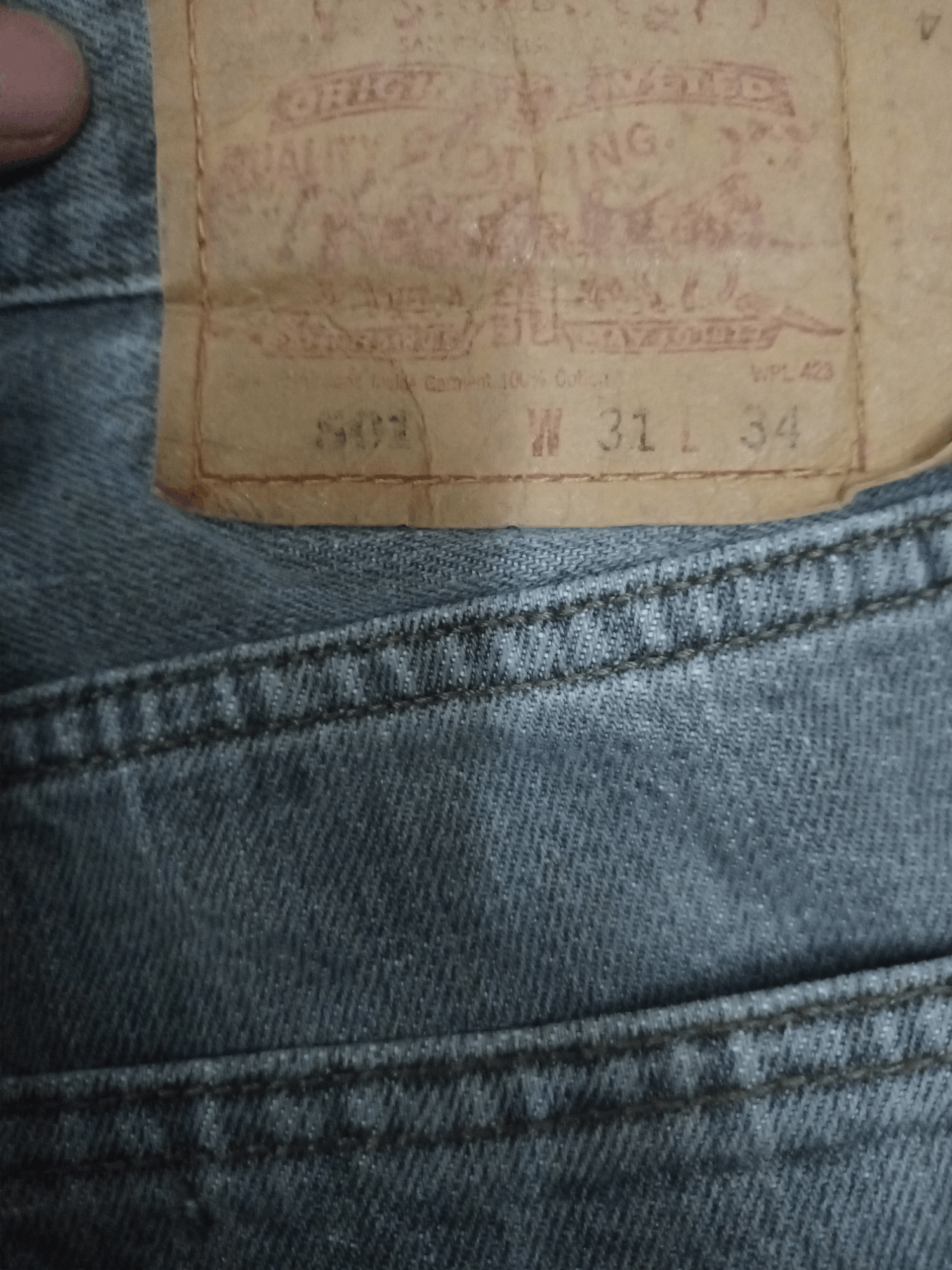 Levi's × Levi's Vintage Clothing Vintage 90s Levis 501 Button Fly Distressed Loose Jeans Size US 31 - 9 Thumbnail