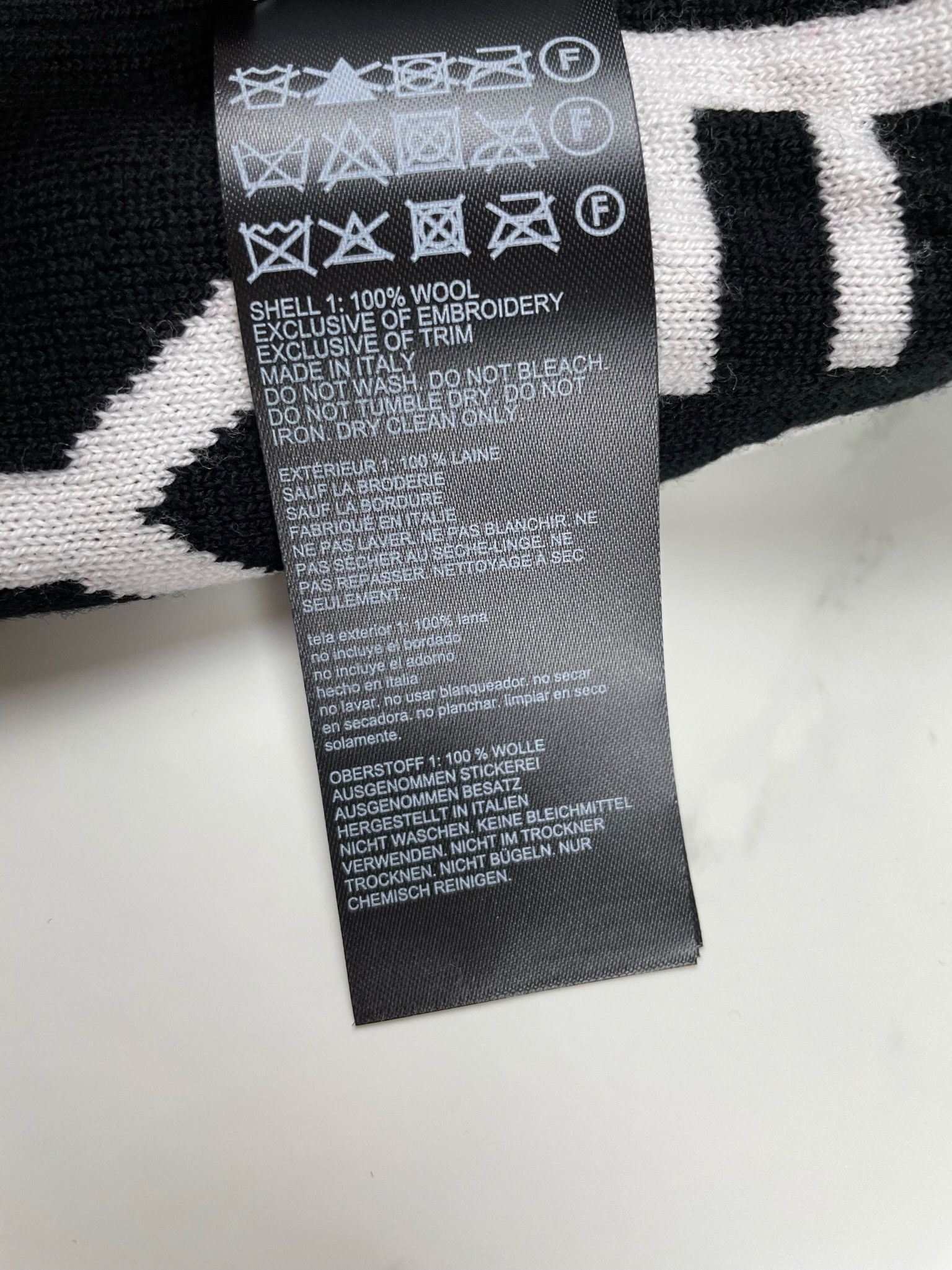 Canada Goose × Y/Project 🔥[SALE]🔥 Canada Goose x Y/Project Reversible Wool Beanie Size ONE SIZE - 14 Thumbnail