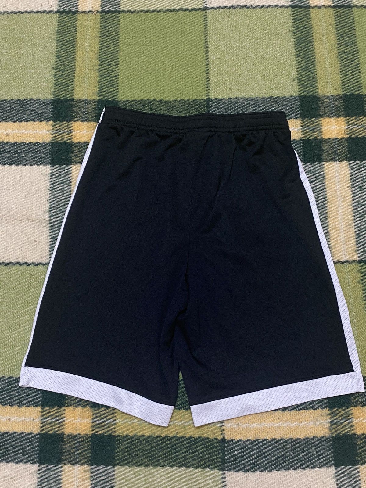 Nike Vintage Nike shorts streetwear swoosh casual y2k size S Size US 30 / EU 46 - 3 Thumbnail