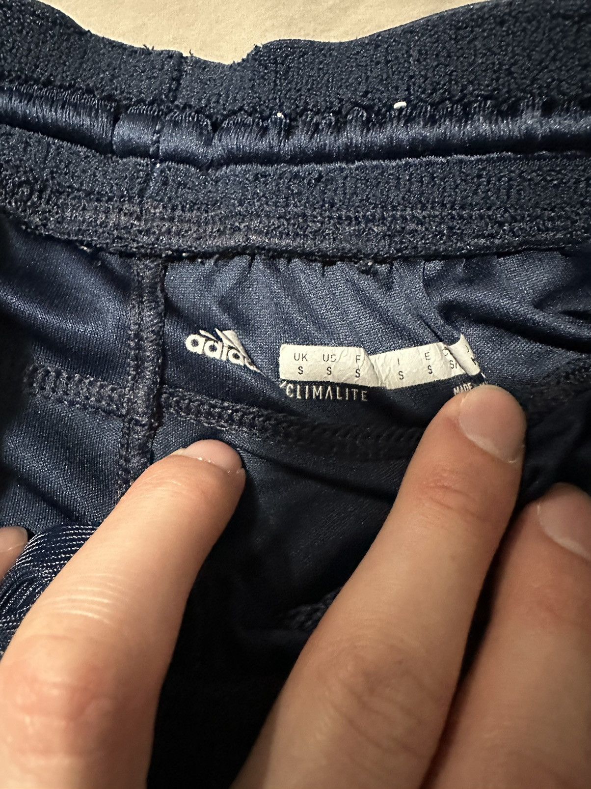 Adidas Adidas Shorts Size US 30 / EU 46 - 2 Thumbnail