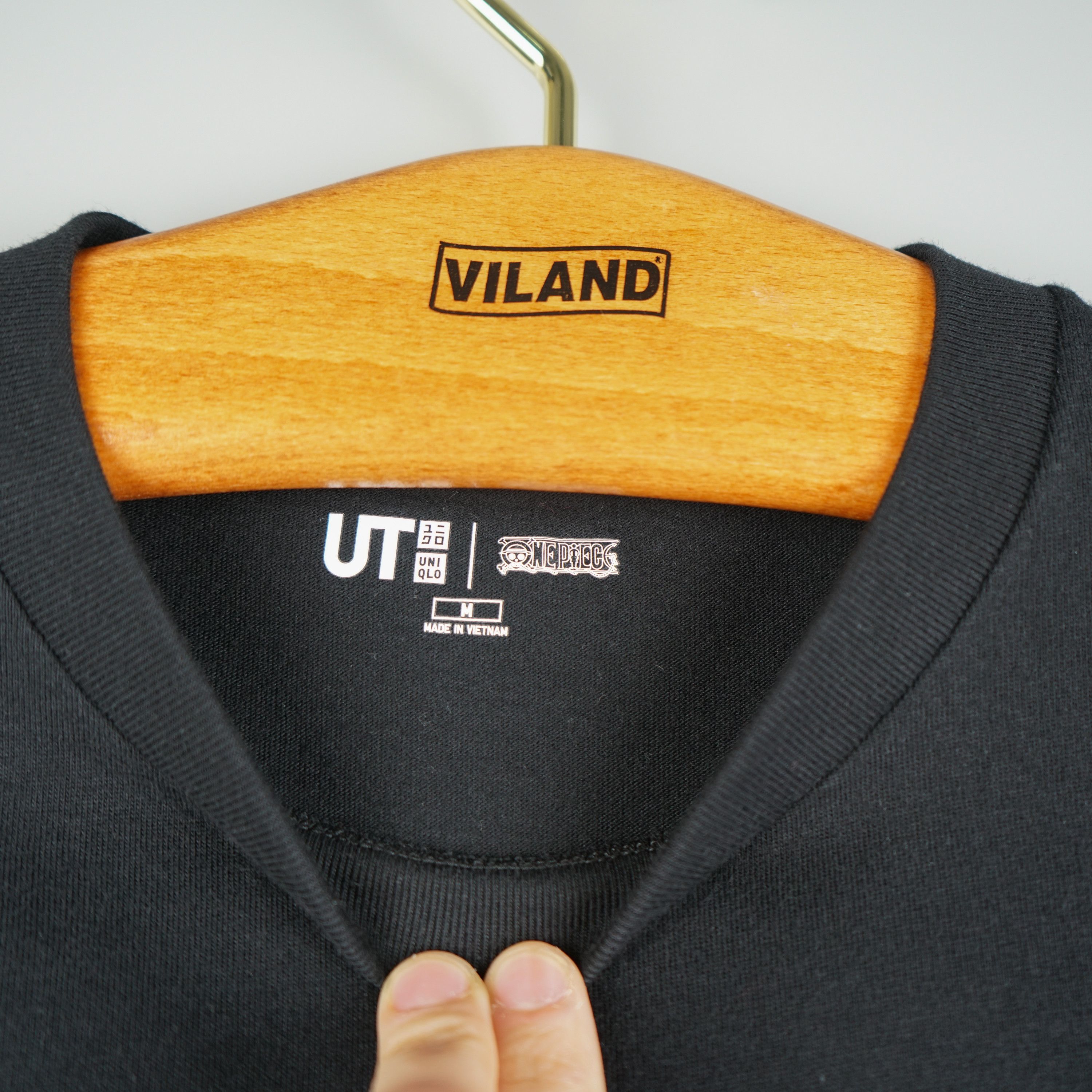 Japanese Brand × Uniqlo One Piece x Uniqlo t-shirt Size US M / EU 48-50 / 2 - 3 Thumbnail