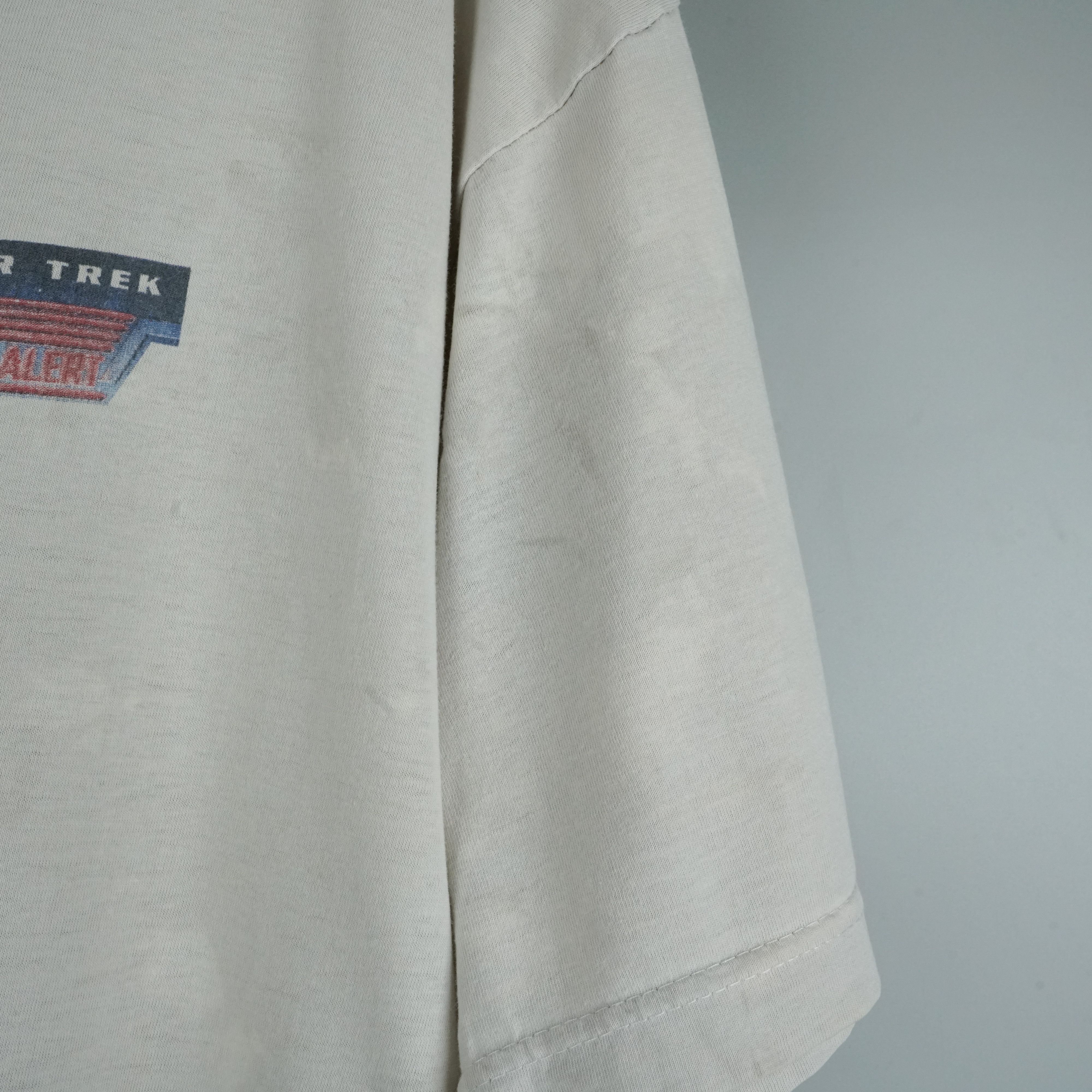 Vintage 1999 Star Trek Red Alert t-shirt Size US XL / EU 56 / 4 - 7 Thumbnail