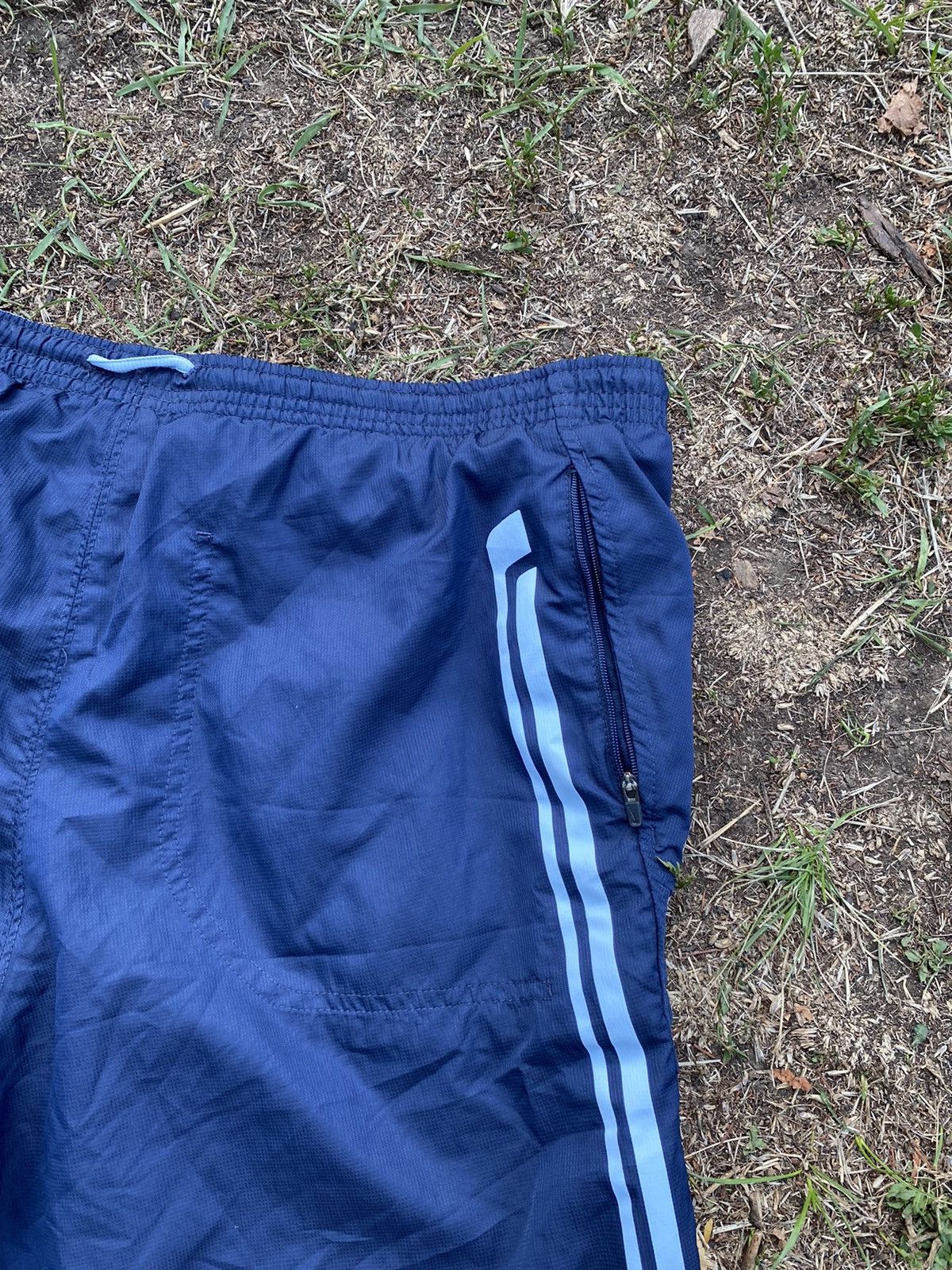 Nike Vintage Nike shorts streetwear swoosh casual y2k size L Size US 34 / EU 50 - 5 Thumbnail