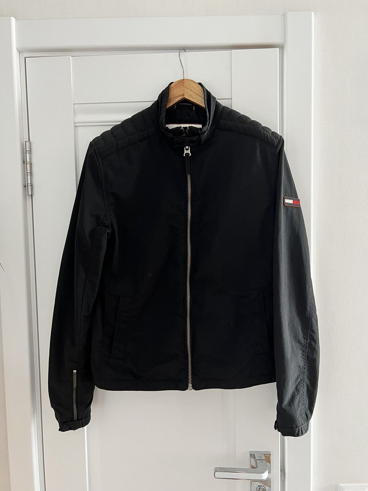 Tommy Hilfiger Tommy Hilfiger Jacket mini logo Size US M / EU 48-50 / 2 - 2 Thumbnail