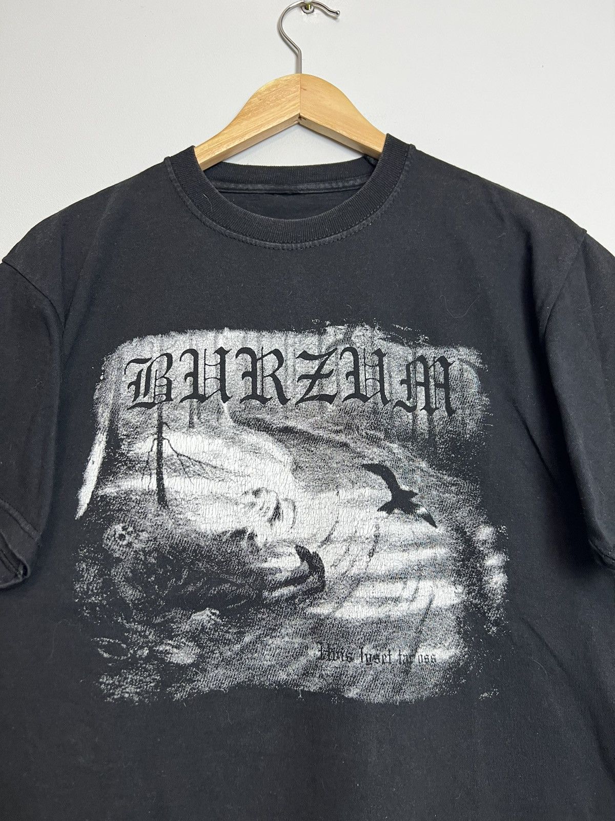 Band Tees Rare Burzum Hvis Lyset Tar Oss 00s Vtg Black Metal Shirt Size US M / EU 48-50 / 2 - 3 Thumbnail