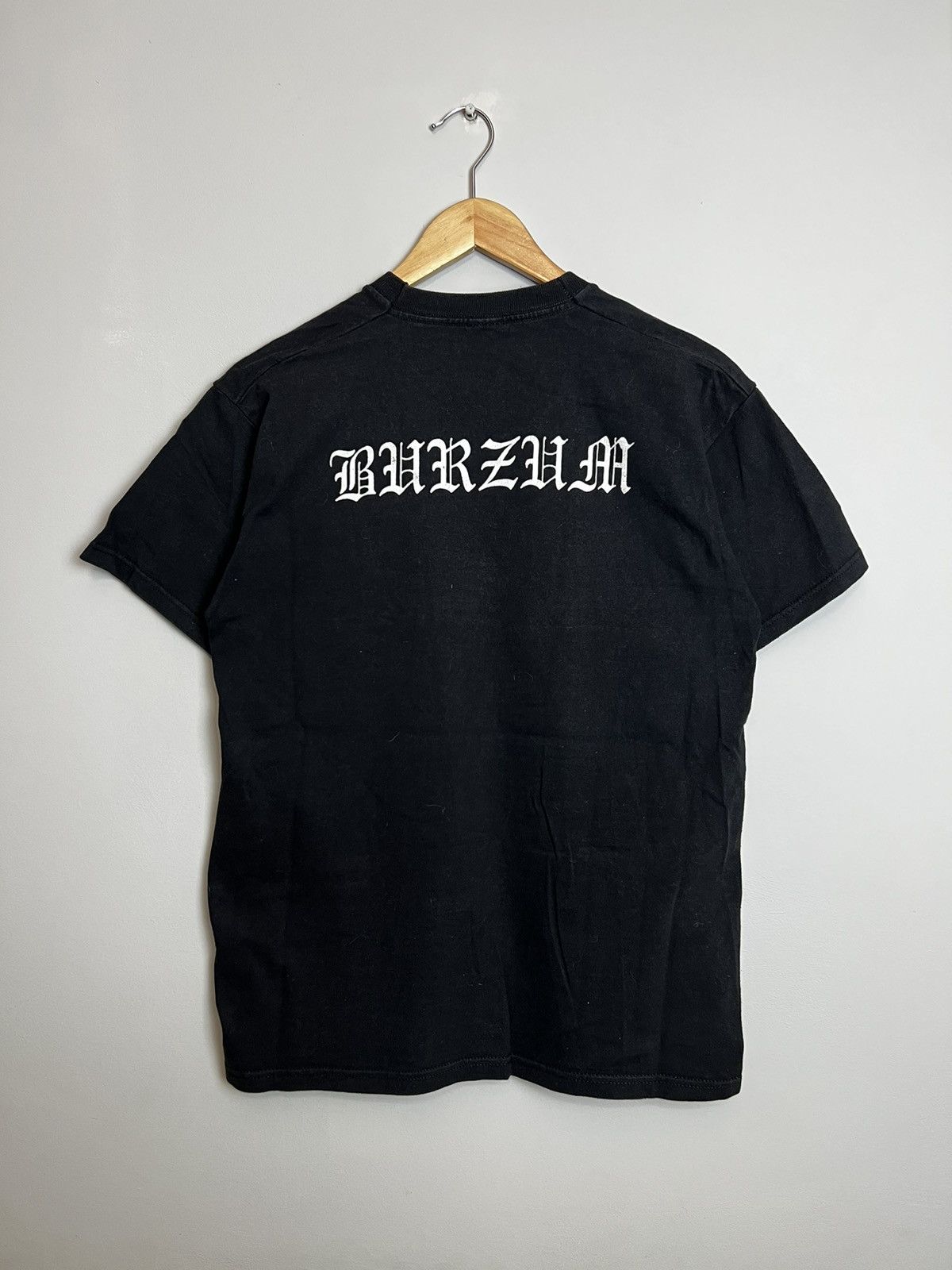 Band Tees Rare Burzum Hvis Lyset Tar Oss 00s Vtg Black Metal Shirt Size US M / EU 48-50 / 2 - 2 Thumbnail