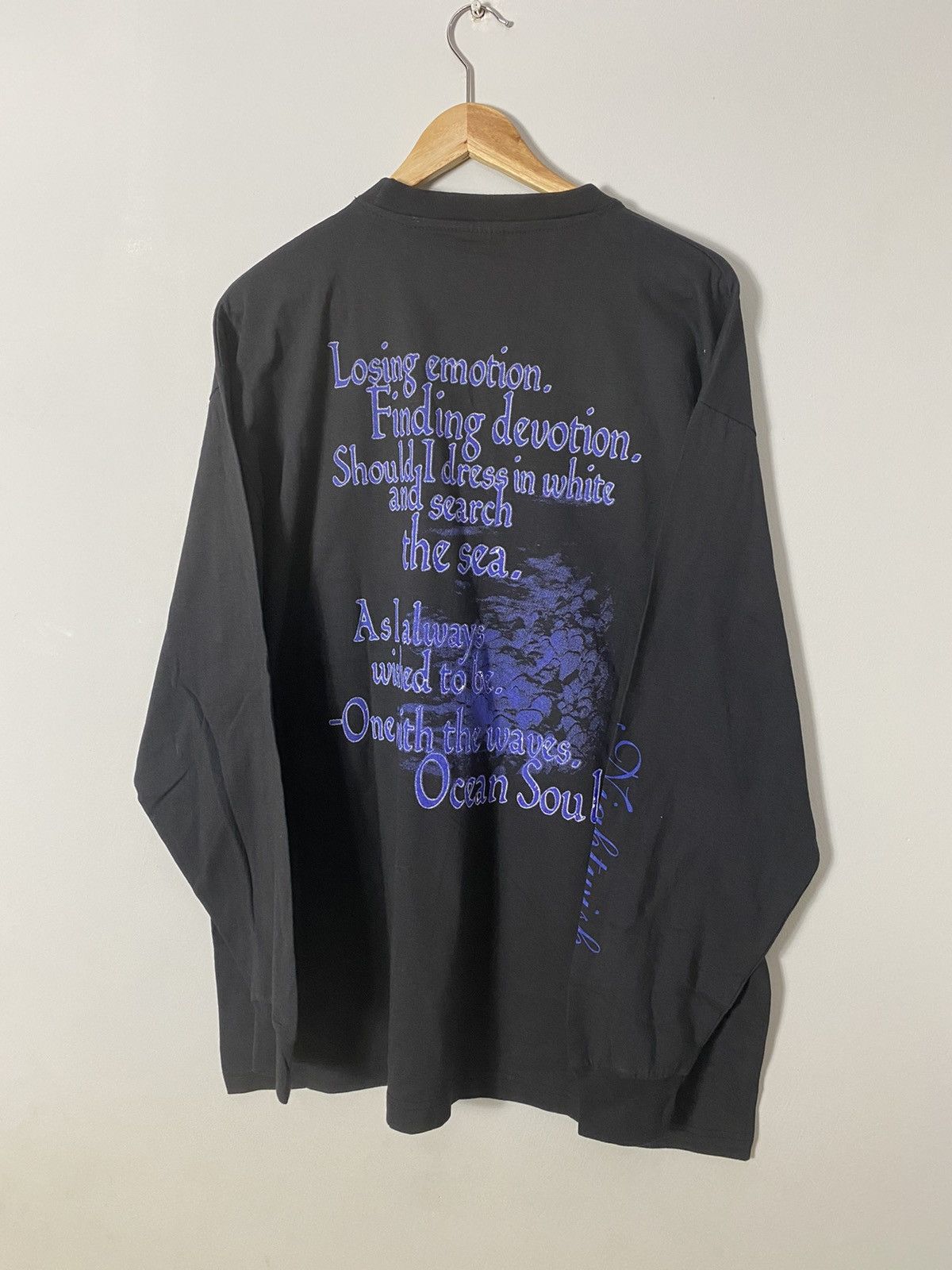 Band Tees 2003 Nightwish Vintage Metal Vamp Goth Vintage Tshirt Size US XL / EU 56 / 4 - 2 Thumbnail