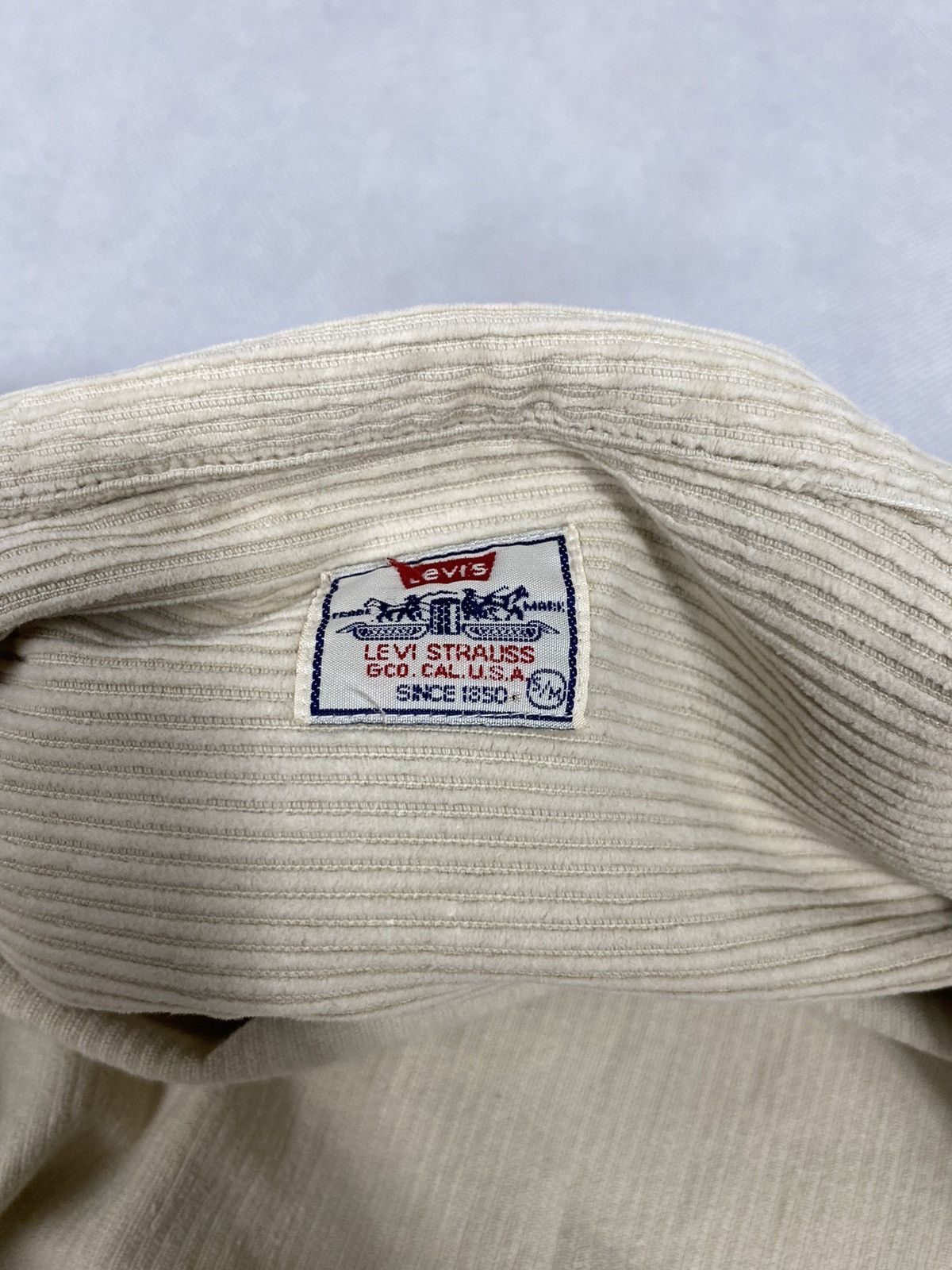 Levi's Vintage Levis corduroy full zip overshirt Size US S / EU 44-46 / 1 - 5 Thumbnail
