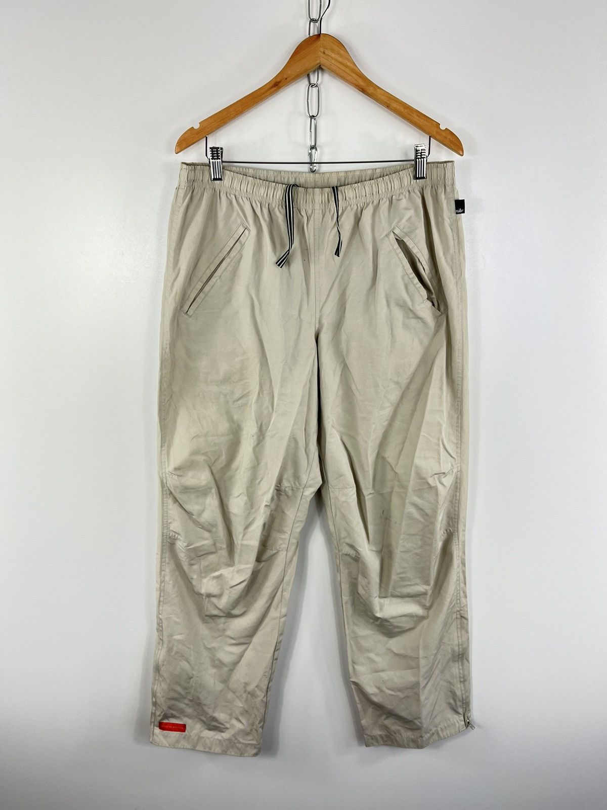 Nike × Vintage Vtg 90’s Nike Jogger Sweat Pants Beige Size M Size US 32 / EU 48 - 1 Thumbnail