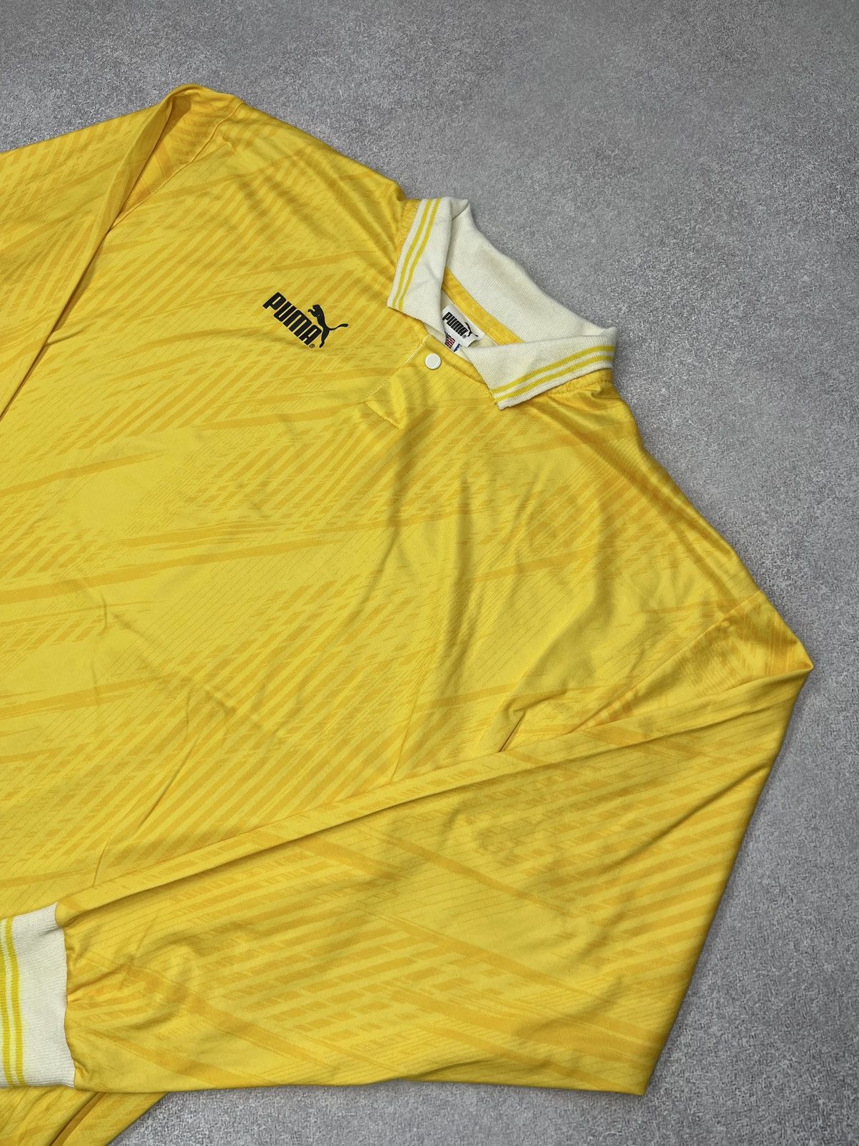 Puma Vintage Puma Rugby Jersey Longsleeve Yellow Y2K Rare size L Size US L / EU 52-54 / 3 - 2 Thumbnail