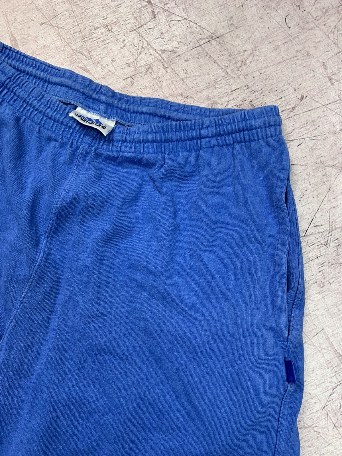 Adidas Adidas Vintage Shorts Size US 30 / EU 46 - 4 Thumbnail
